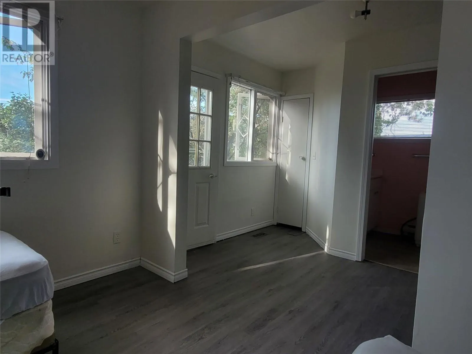 240 Pemberton Road