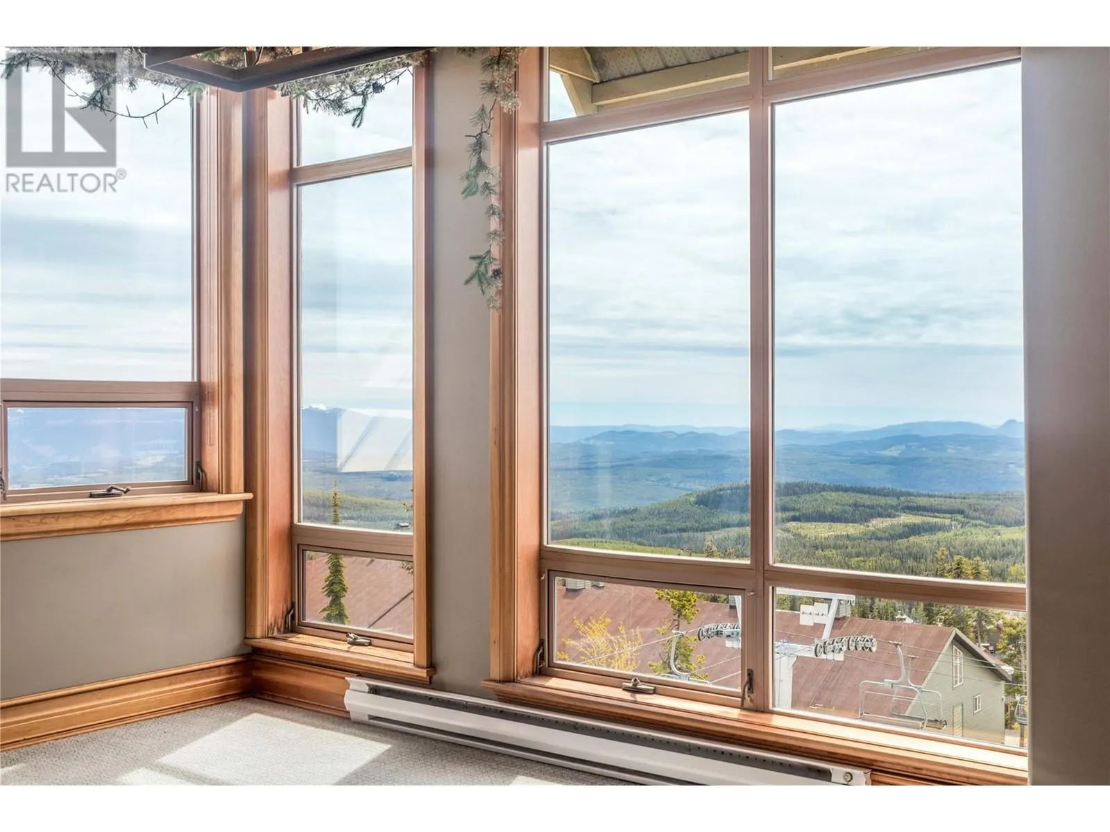 5335 Big White Road Unit# 408