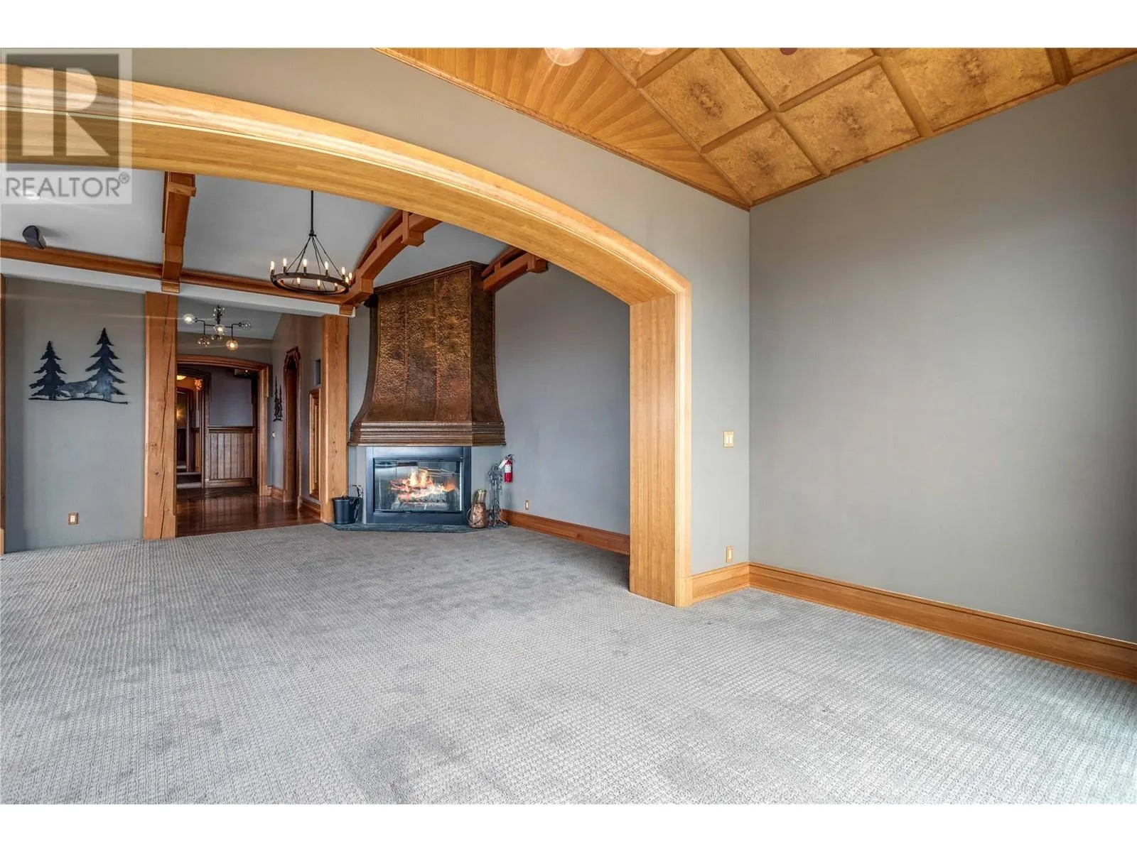 5335 Big White Road Unit# 408