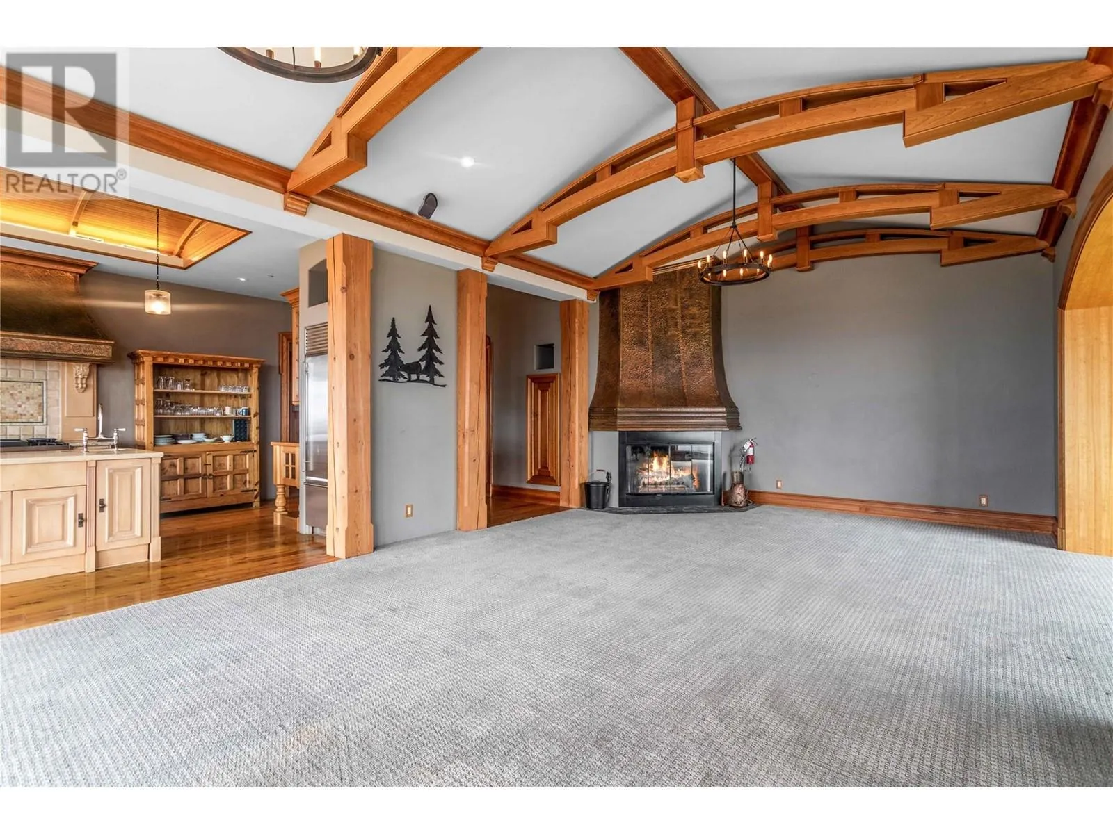 5335 Big White Road Unit# 408