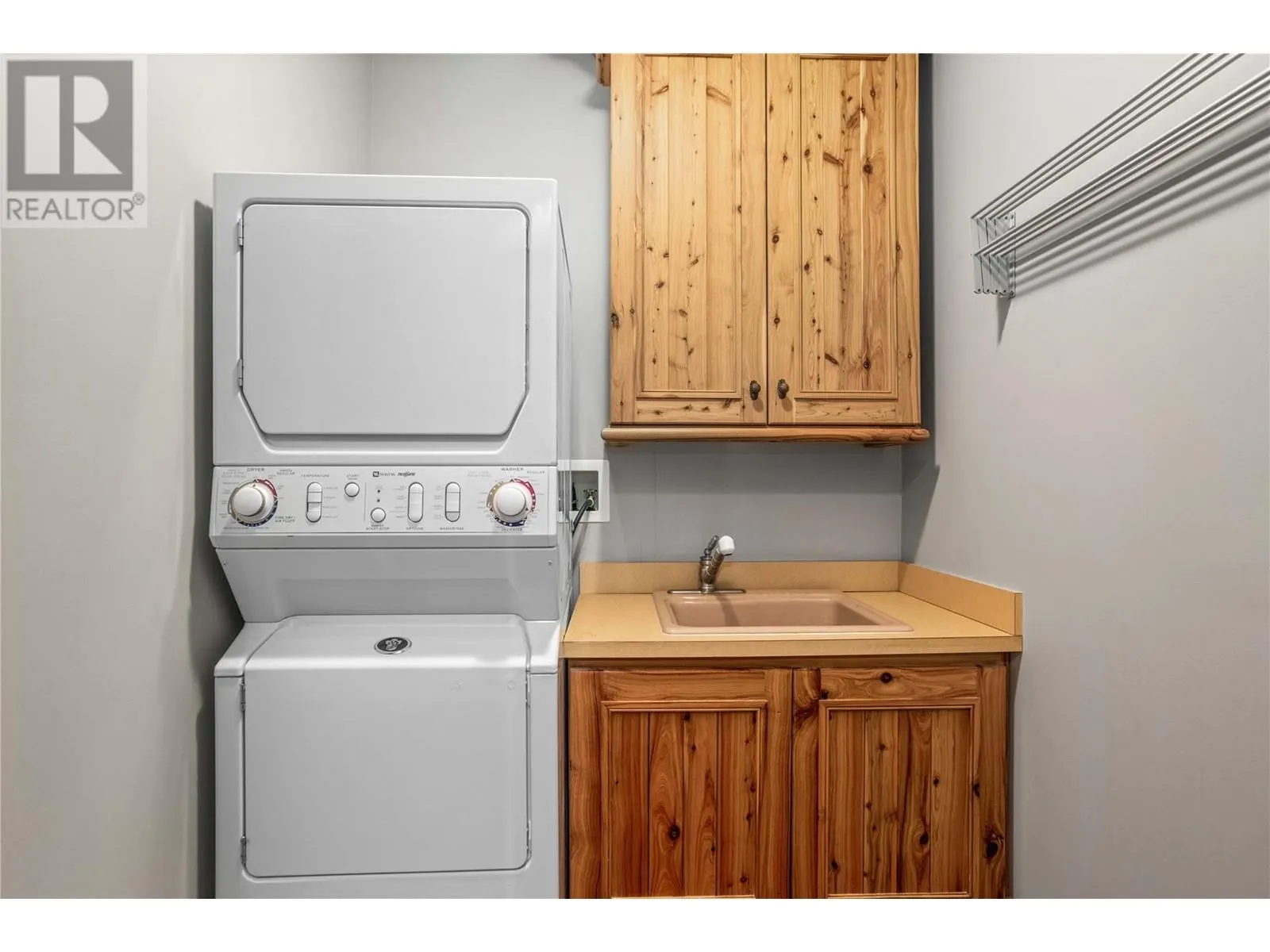 5335 Big White Road Unit# 408