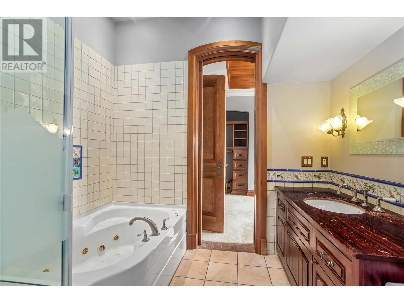5335 Big White Road Unit# 408