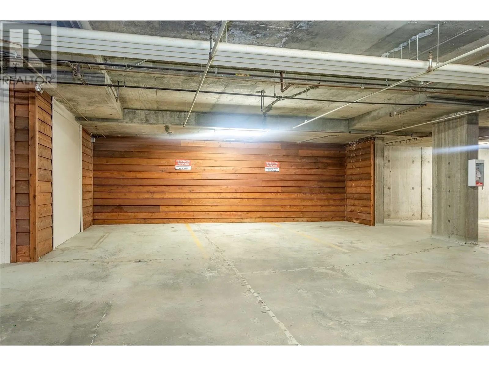 5335 Big White Road Unit# 408