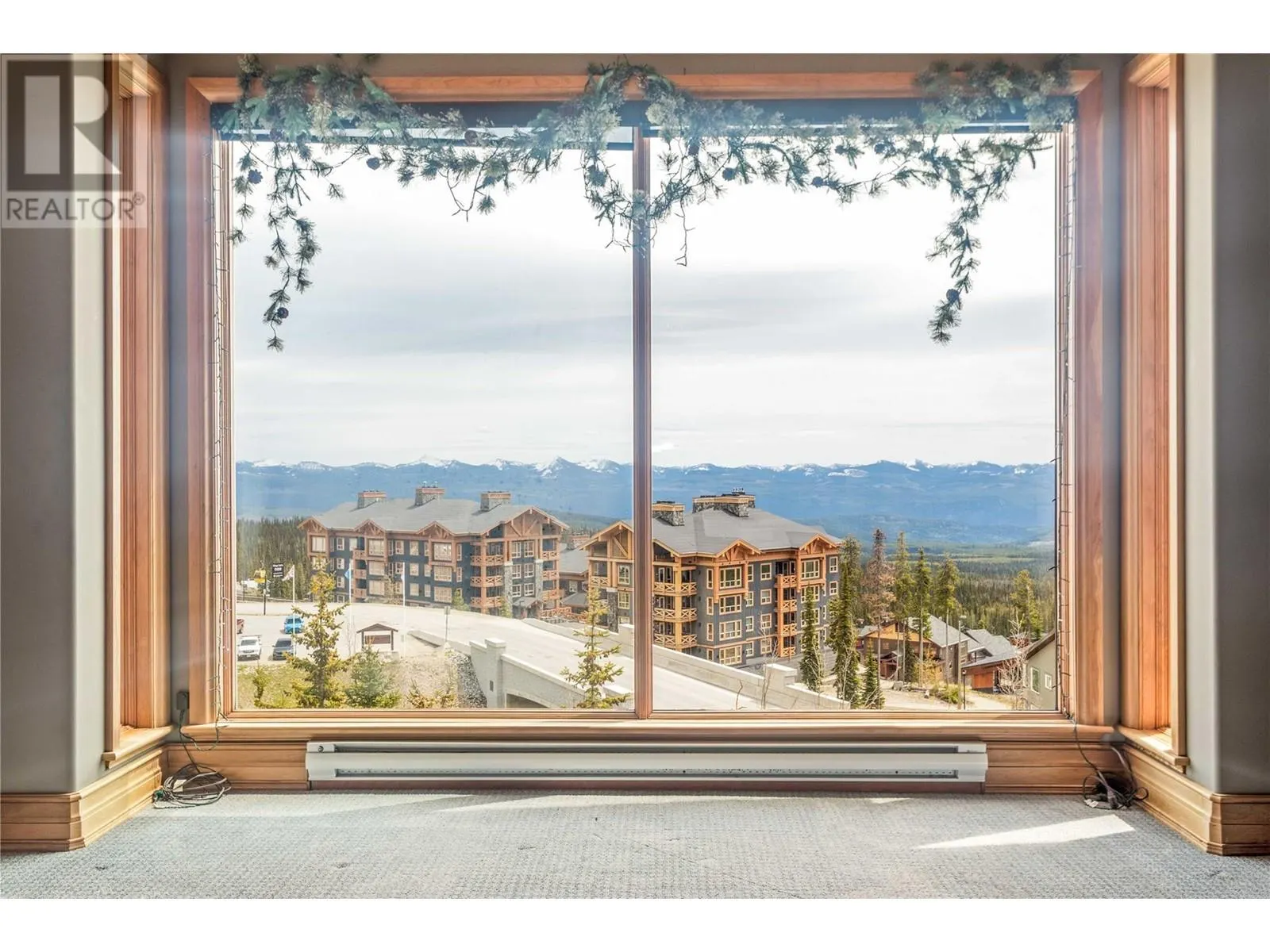 5335 Big White Road Unit# 408