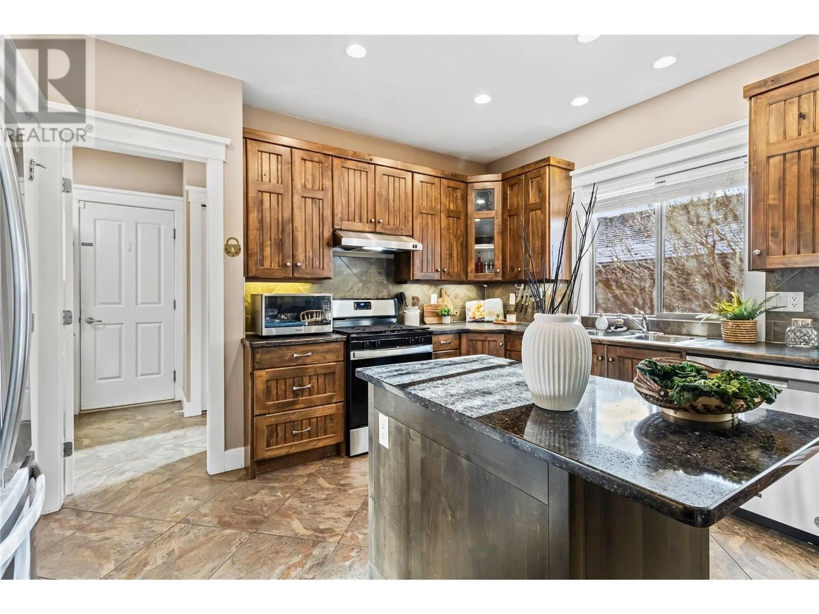 2742 Golf Course Drive