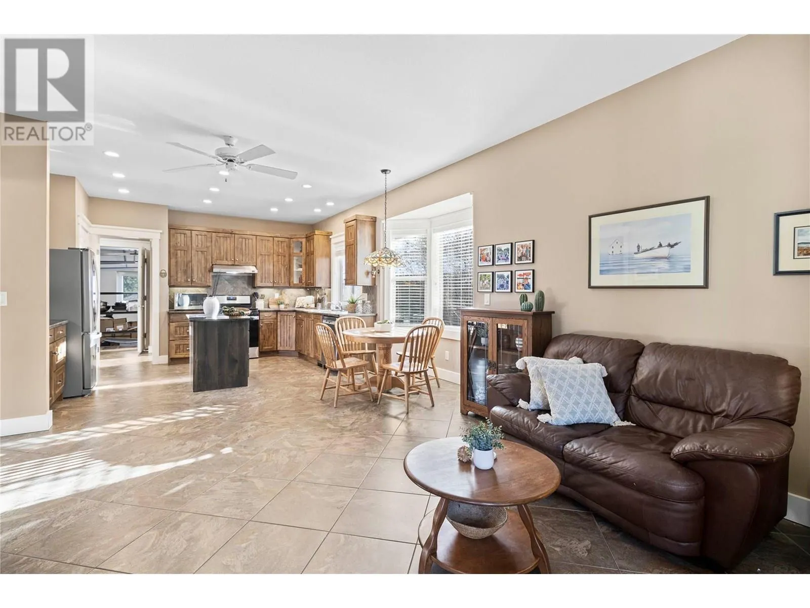 2742 Golf Course Drive