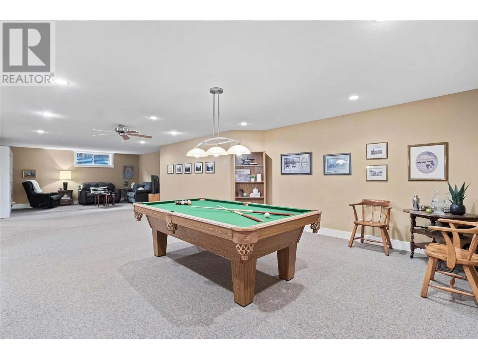 2742 Golf Course Drive