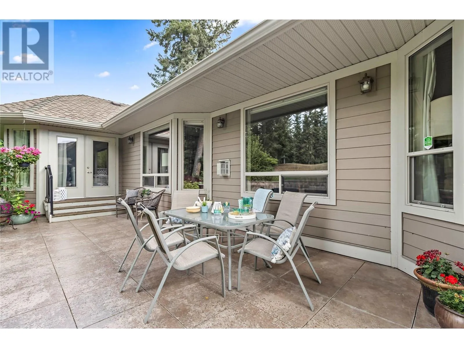 2742 Golf Course Drive