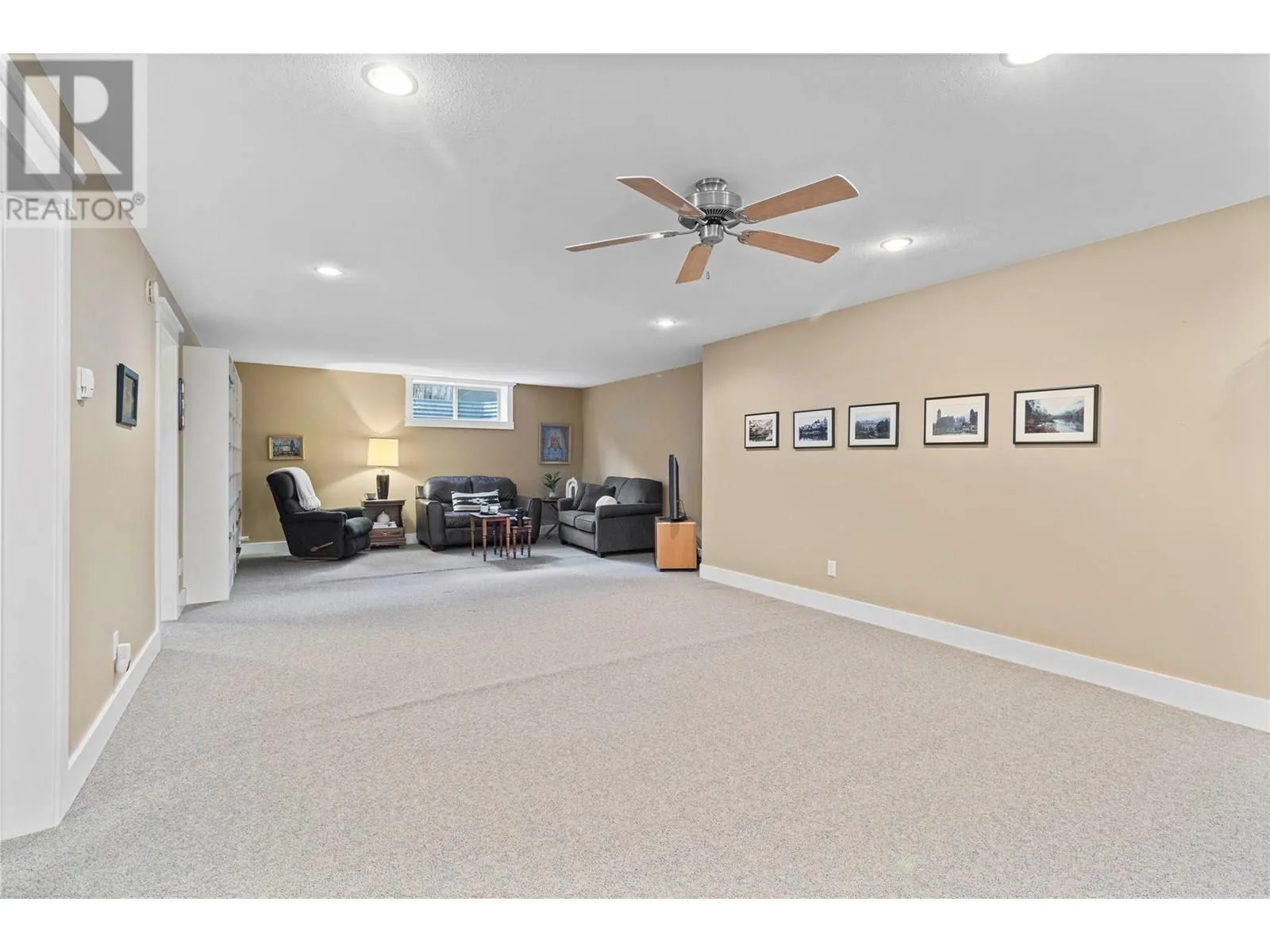 2742 Golf Course Drive