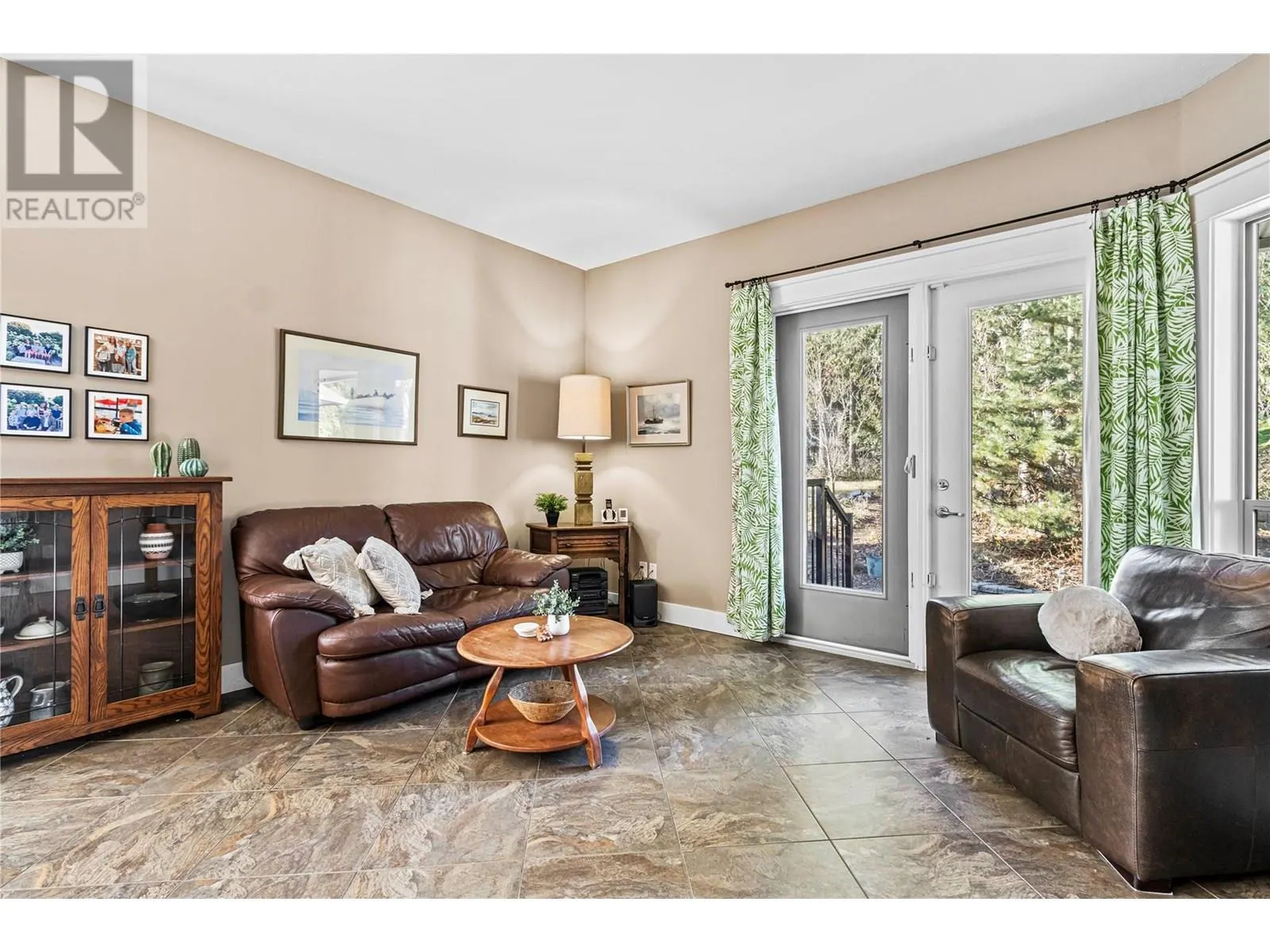 2742 Golf Course Drive