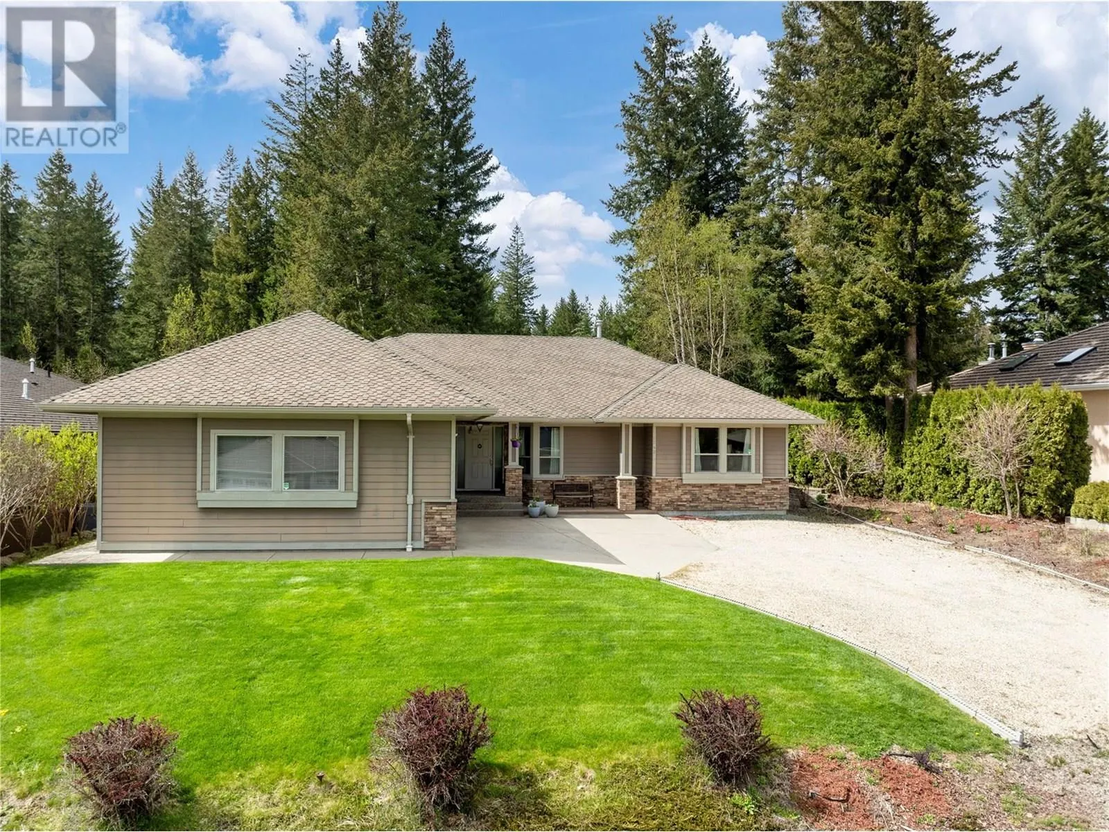 2742 Golf Course Drive