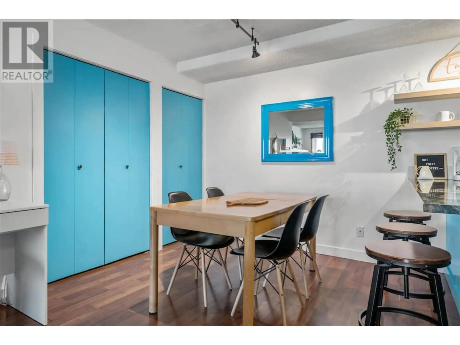 2030 PANORAMA Drive Unit# 504