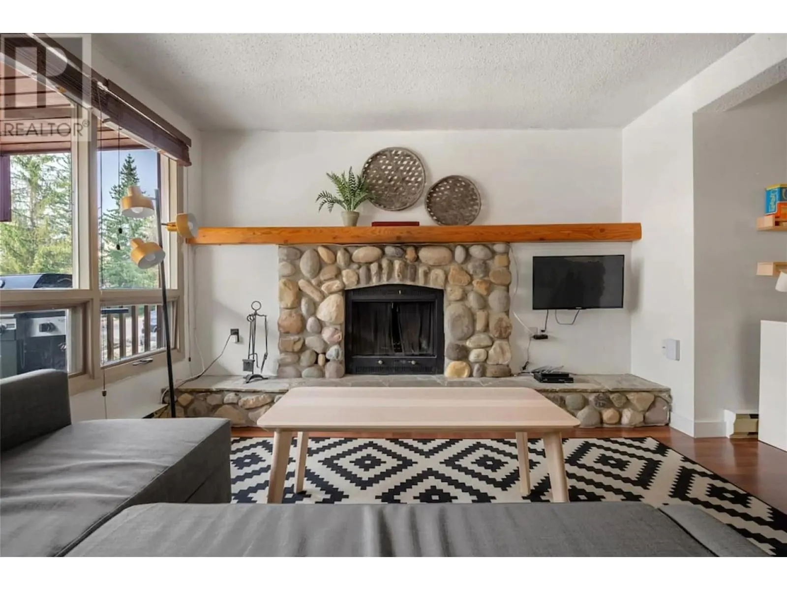 2030 PANORAMA Drive Unit# 504