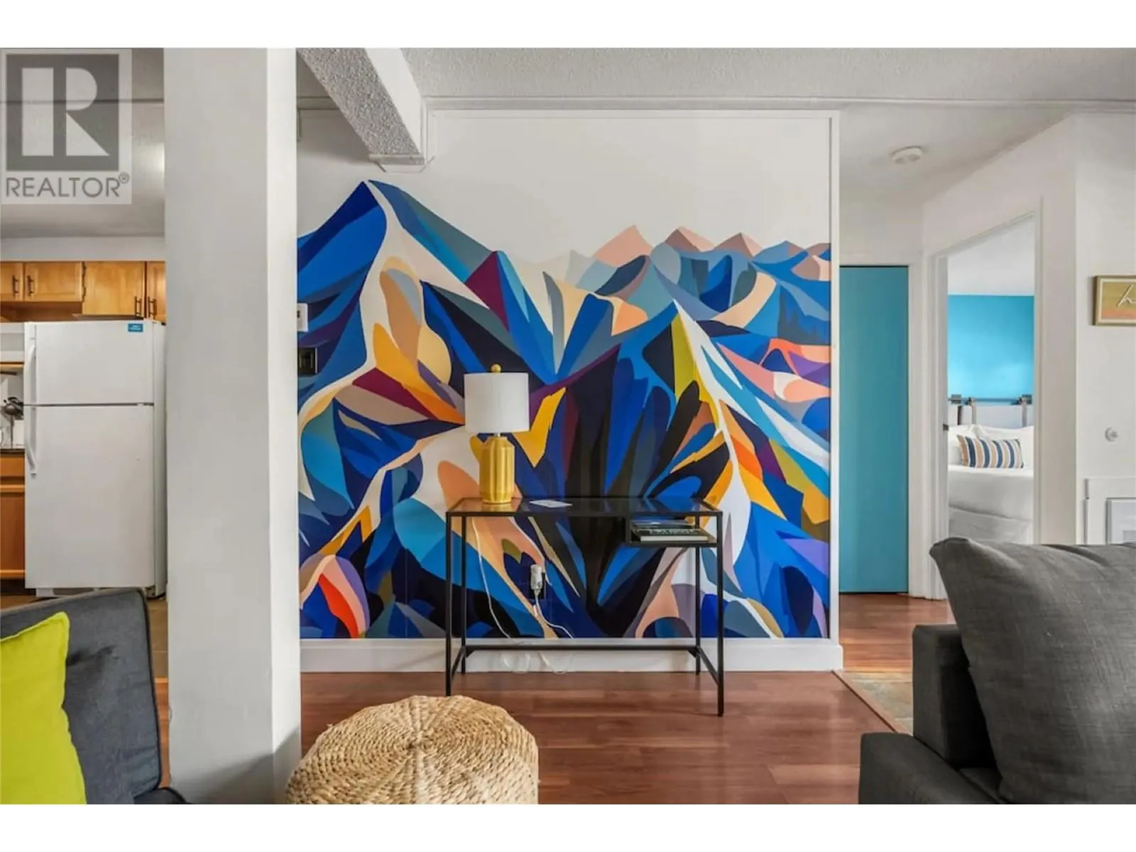2030 PANORAMA Drive Unit# 504