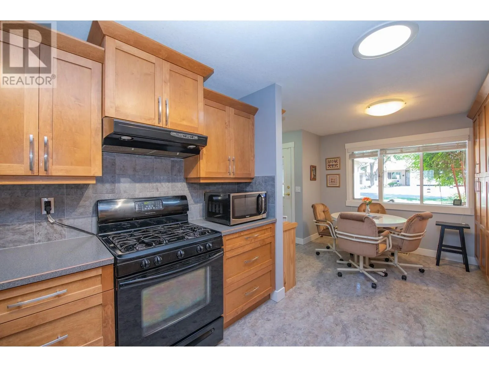 1001 30 Avenue Unit# 30