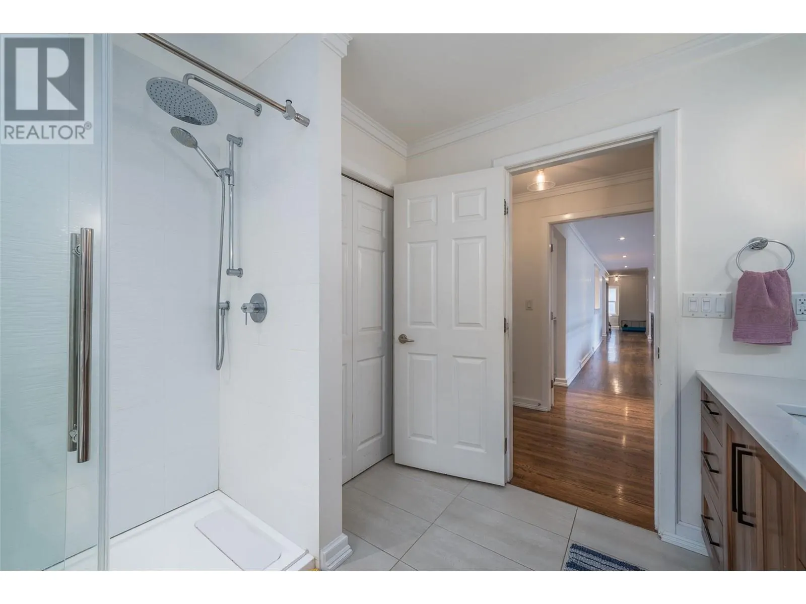 514 Hawes Court