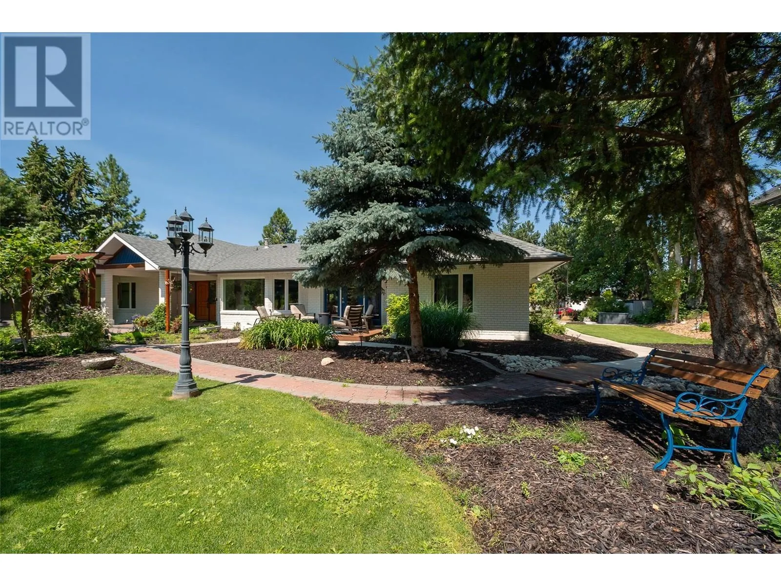 514 Hawes Court
