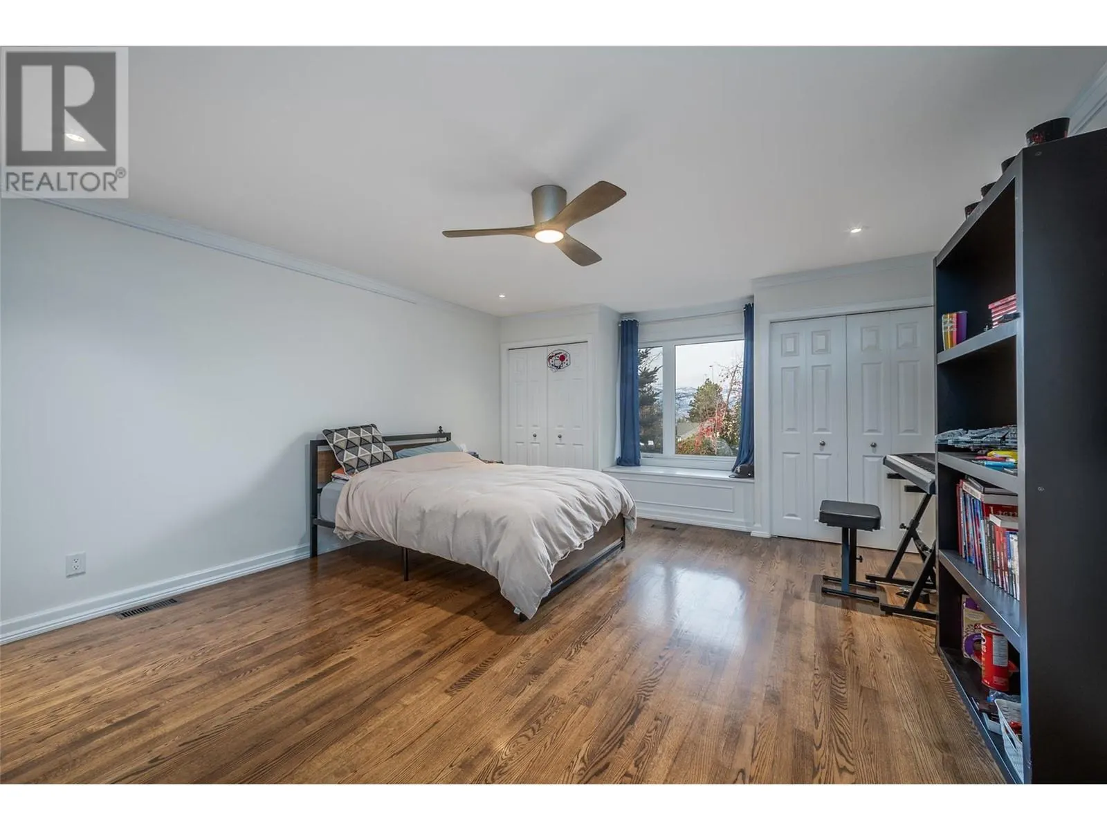 514 Hawes Court