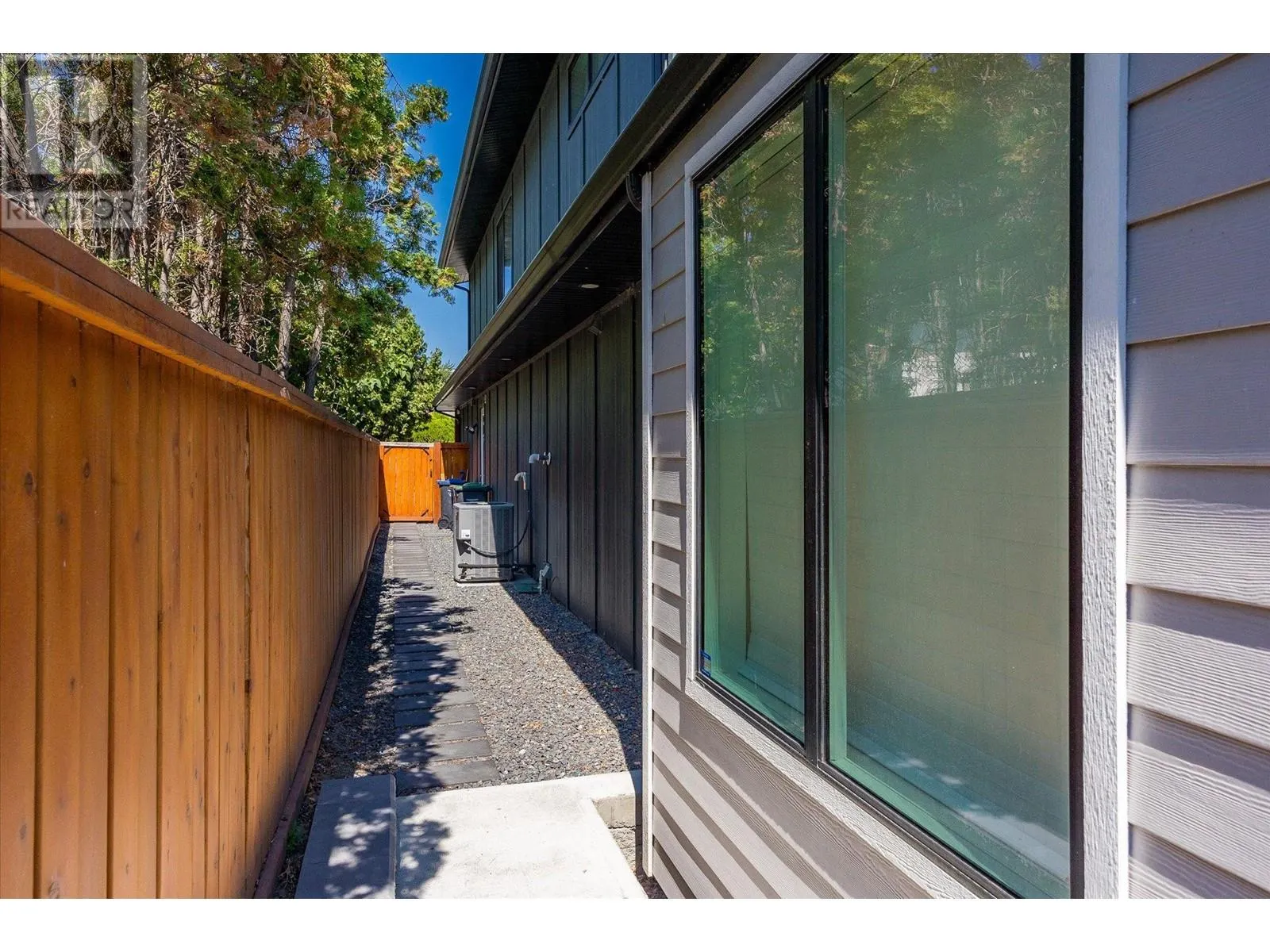 827 Saucier Avenue