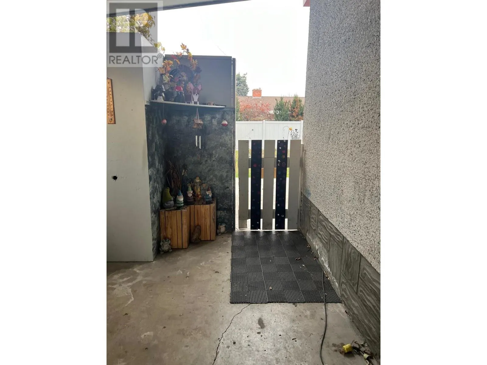 1240-1244 Centennial Crescent