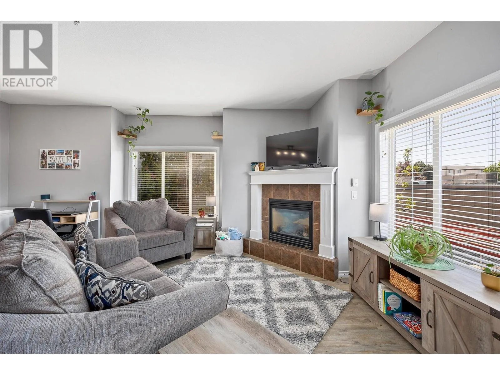 1125 Bernard Avenue Unit# 204