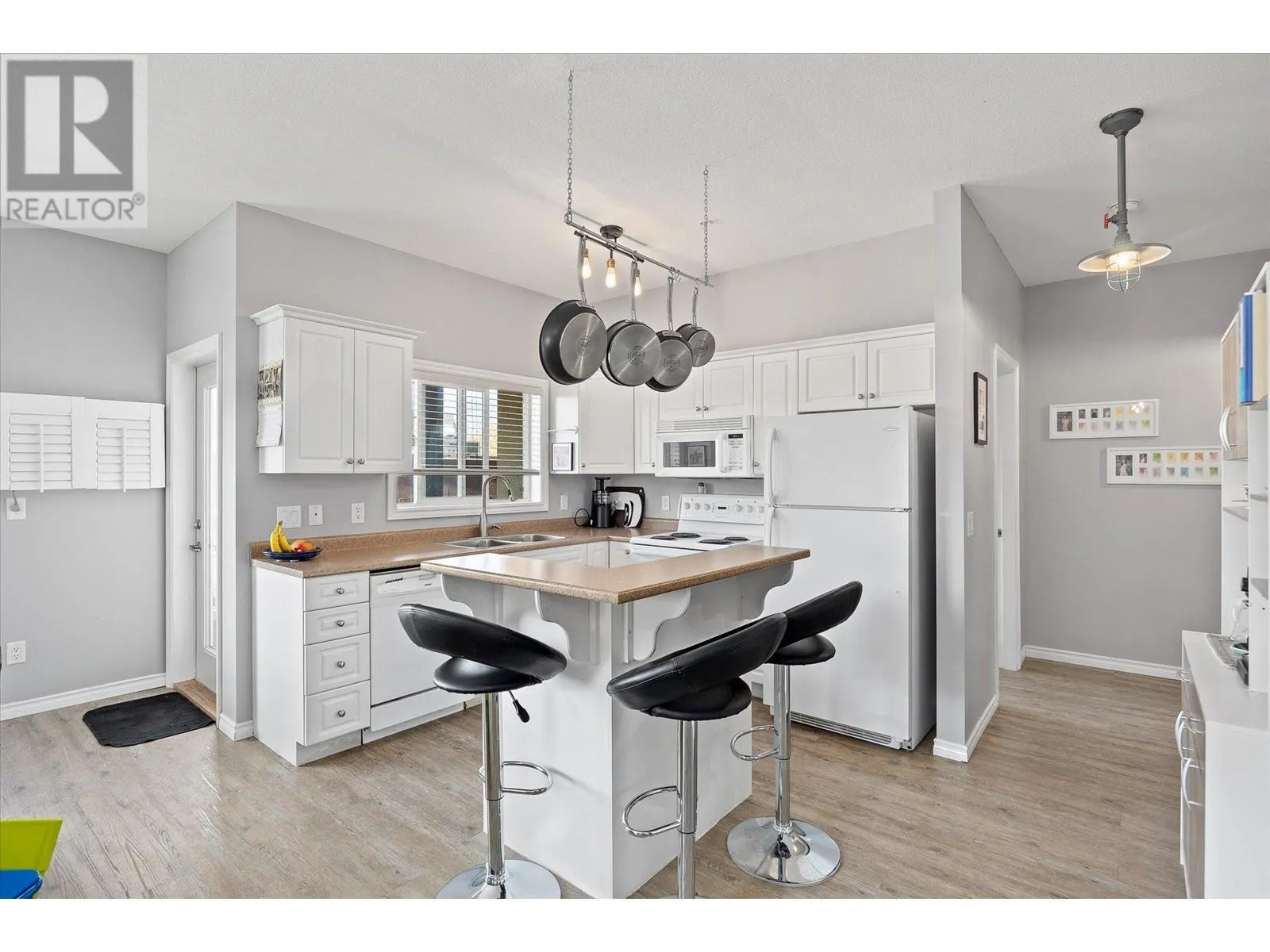 1125 Bernard Avenue Unit# 204