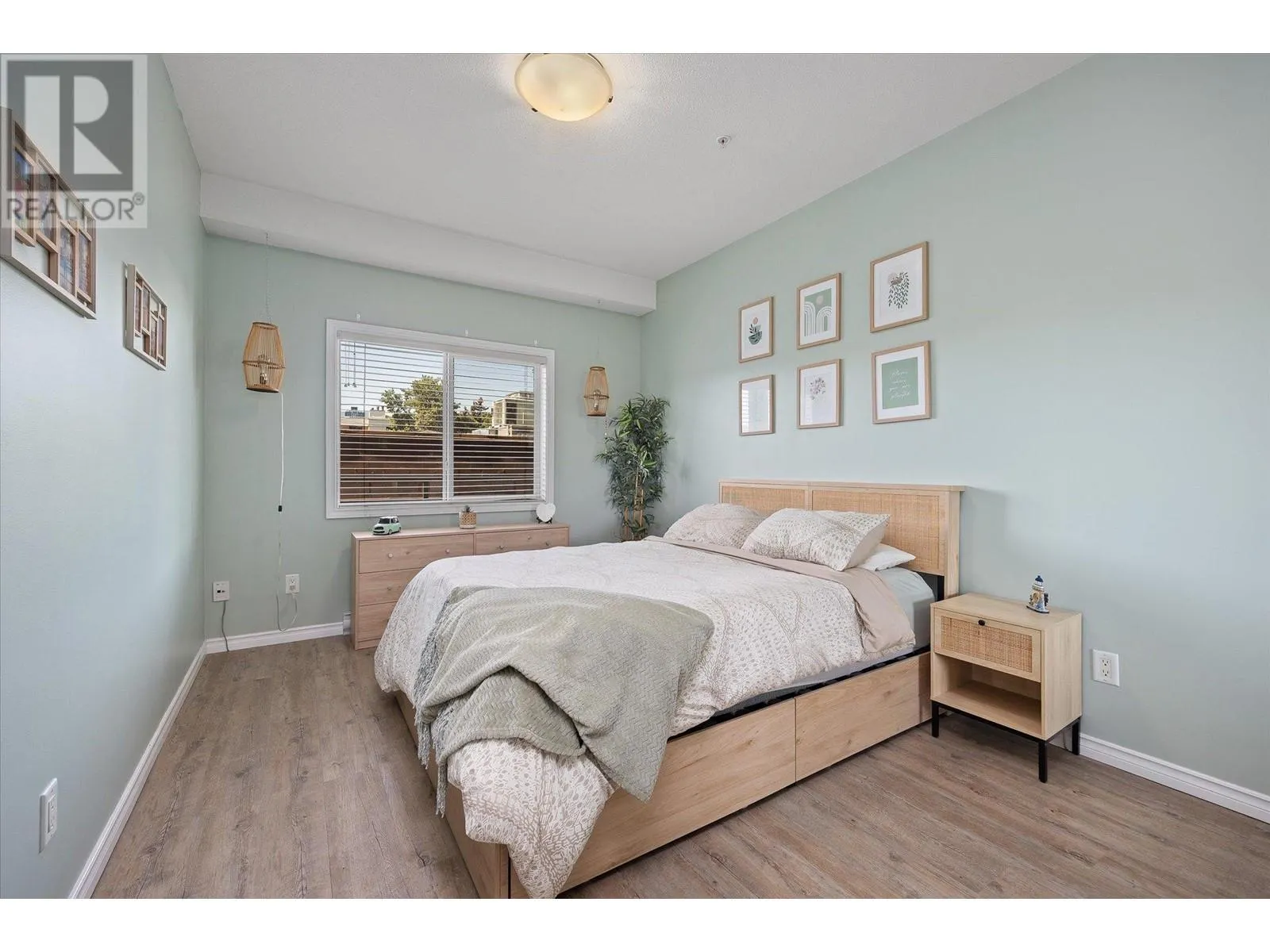1125 Bernard Avenue Unit# 204
