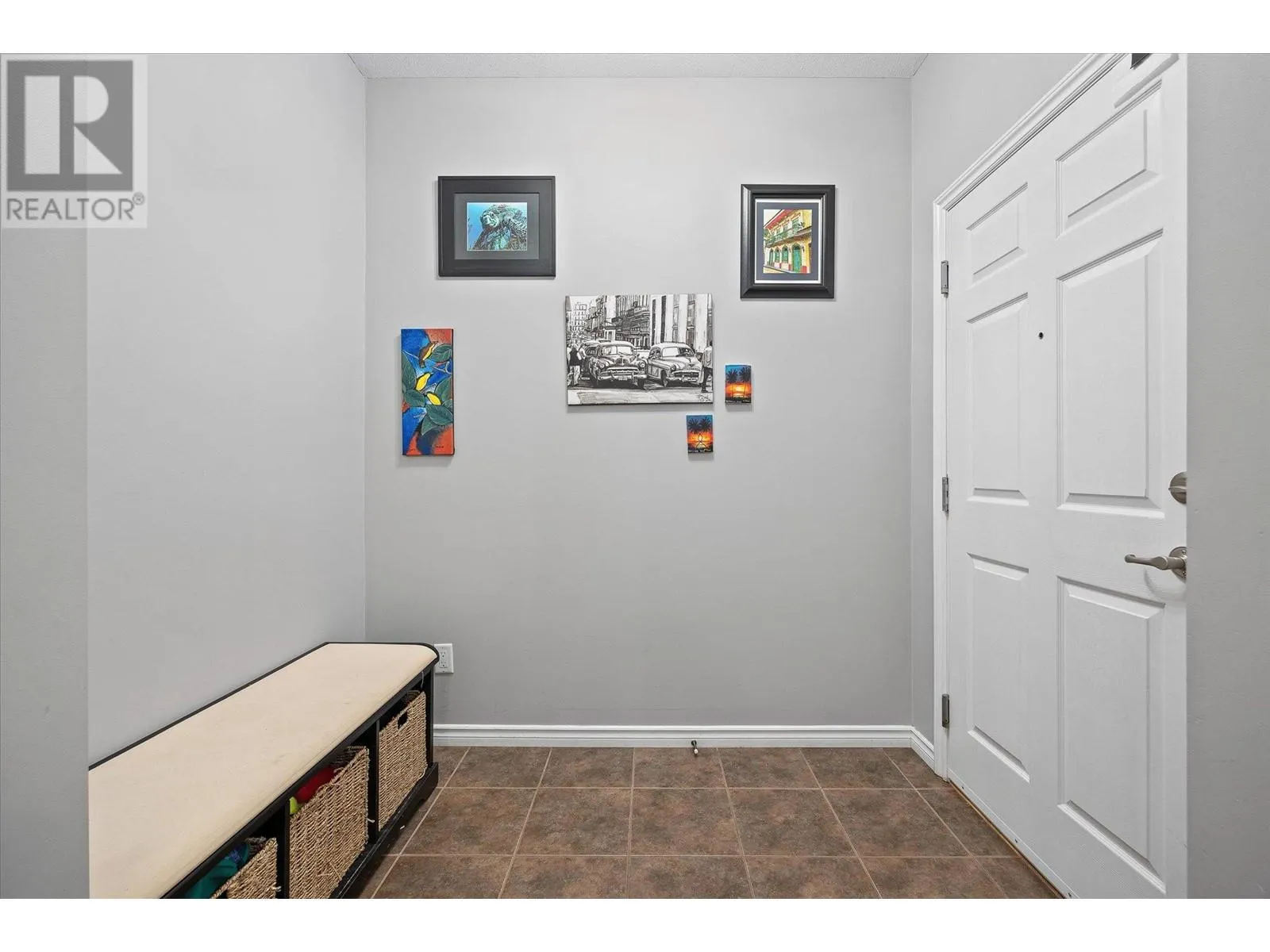 1125 Bernard Avenue Unit# 204