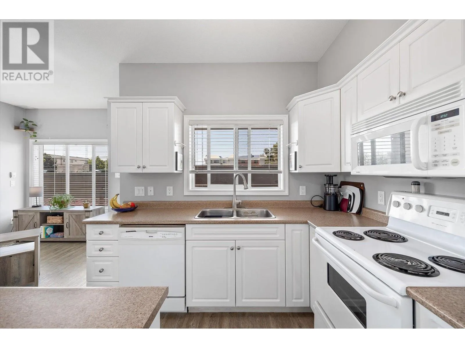 1125 Bernard Avenue Unit# 204