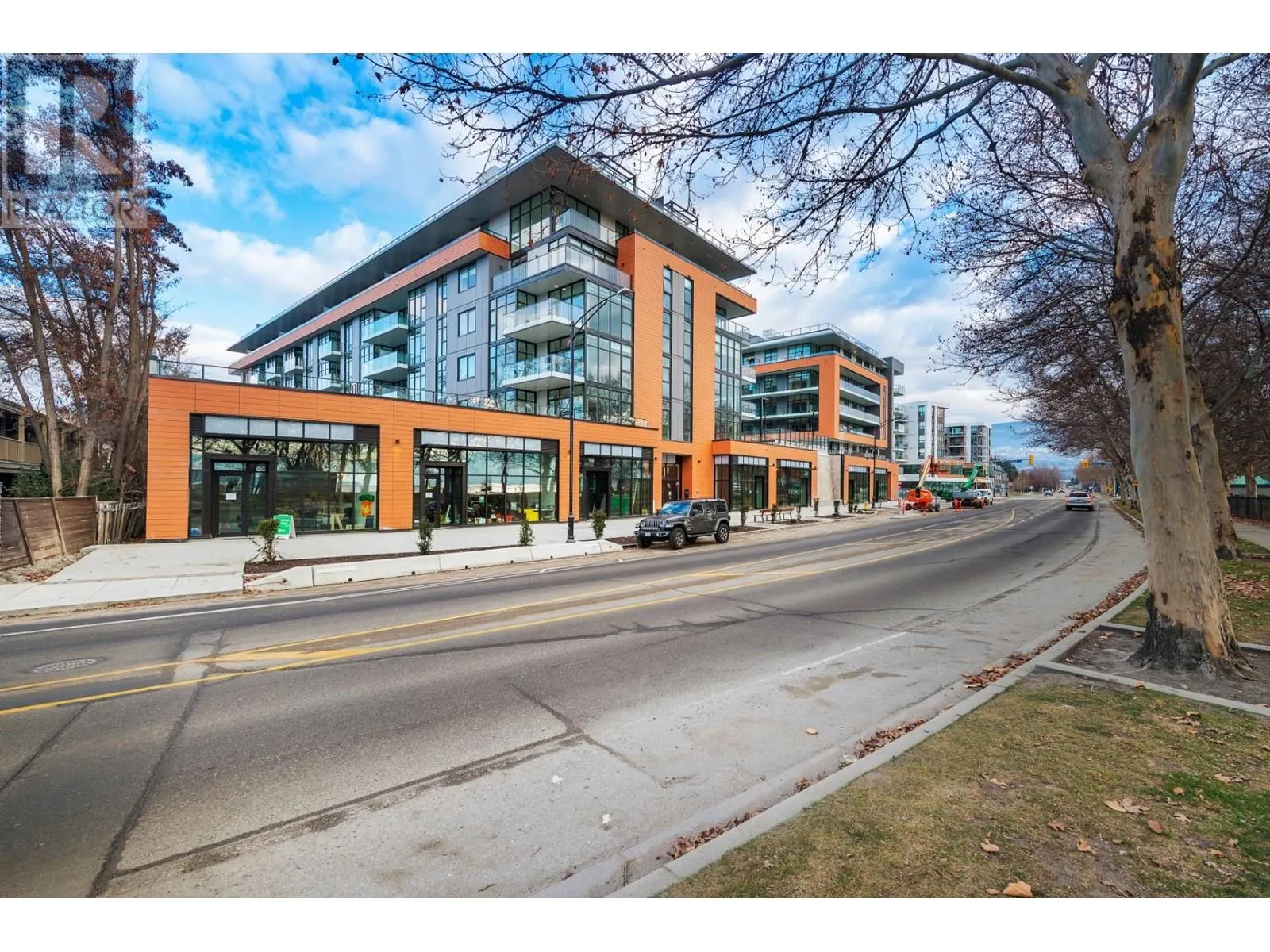 3389 Lakeshore Road Unit# N508