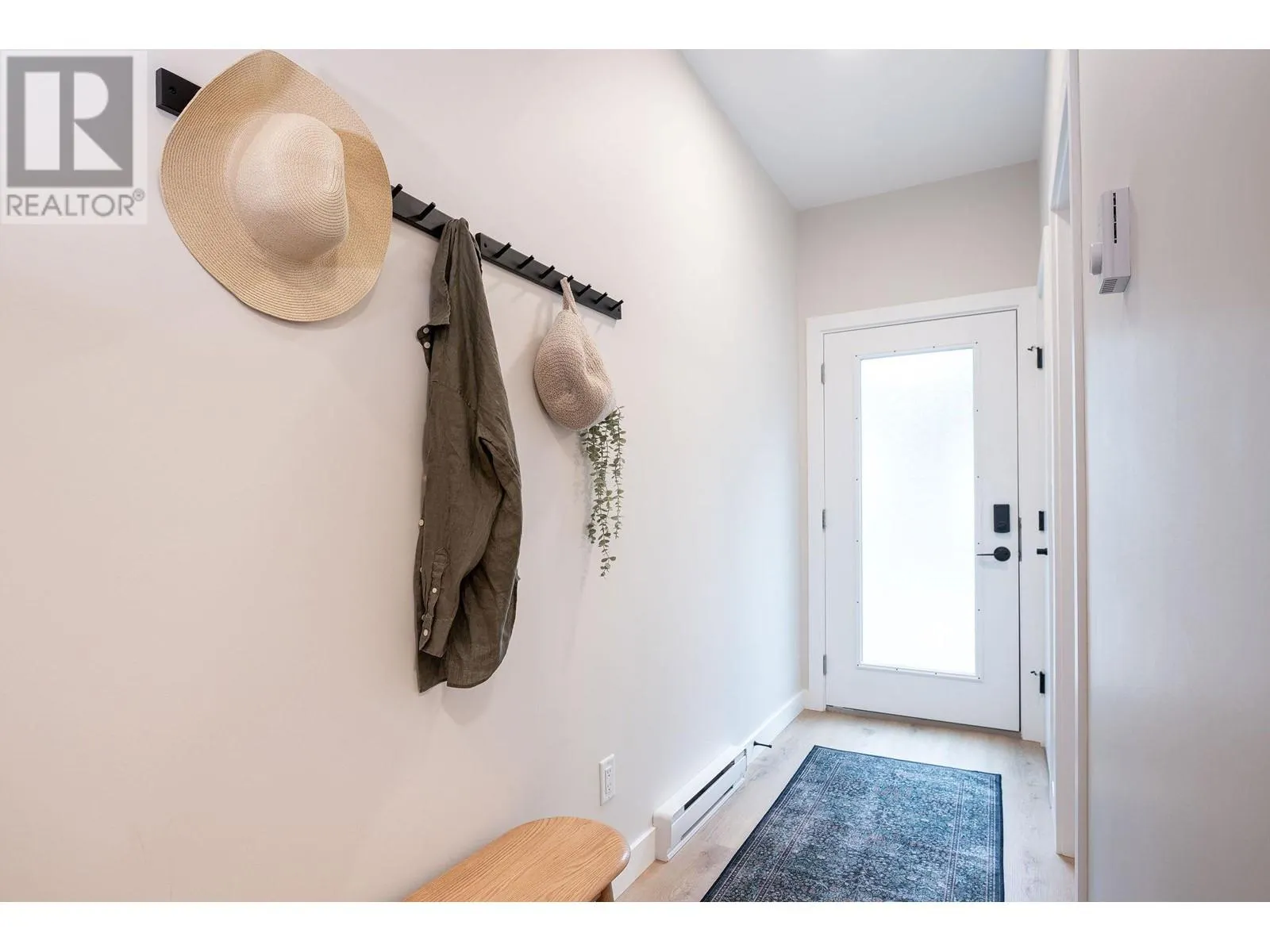 1241 Douglas Street W