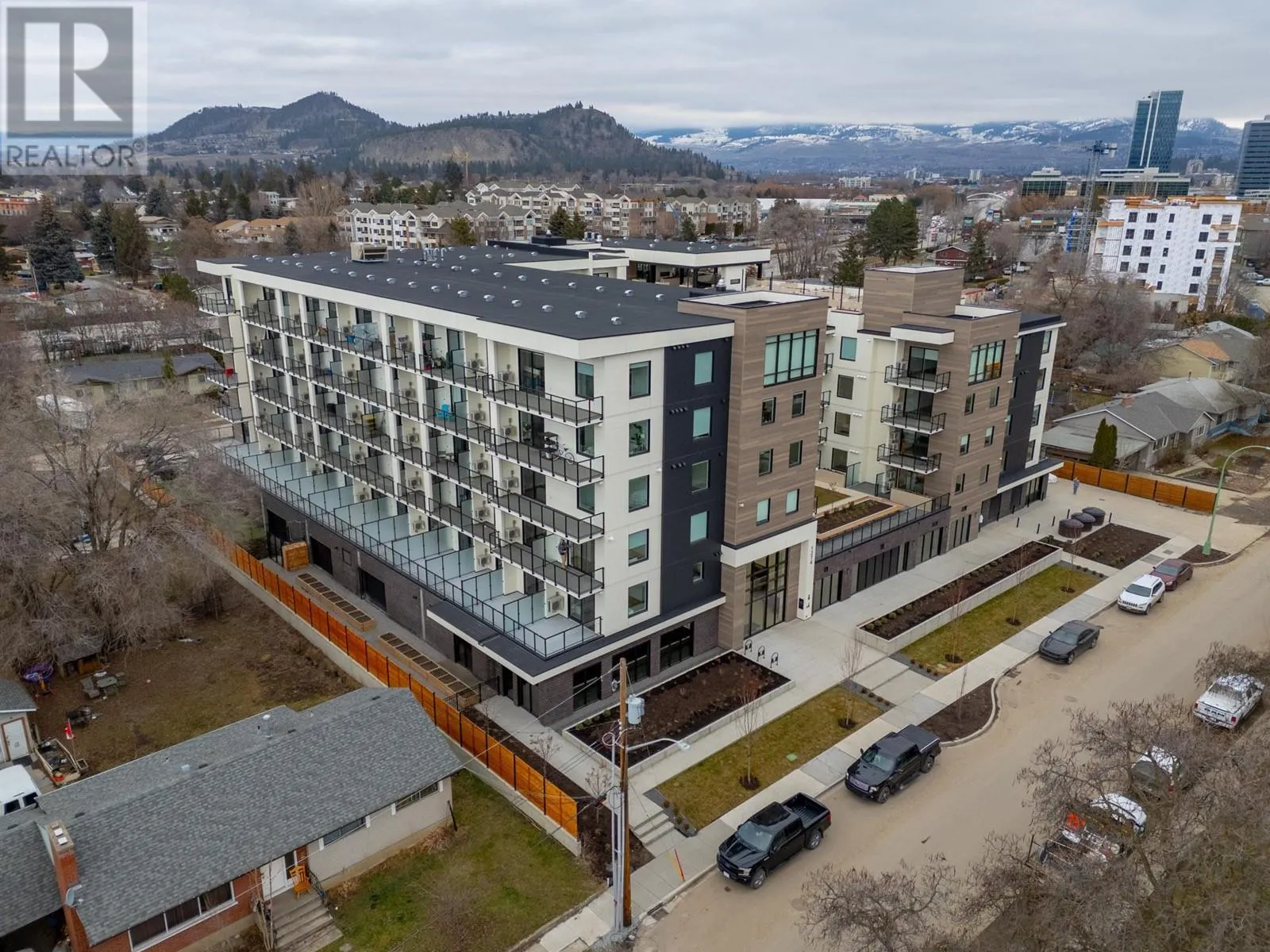 1274 Devonshire Avenue Unit# 342