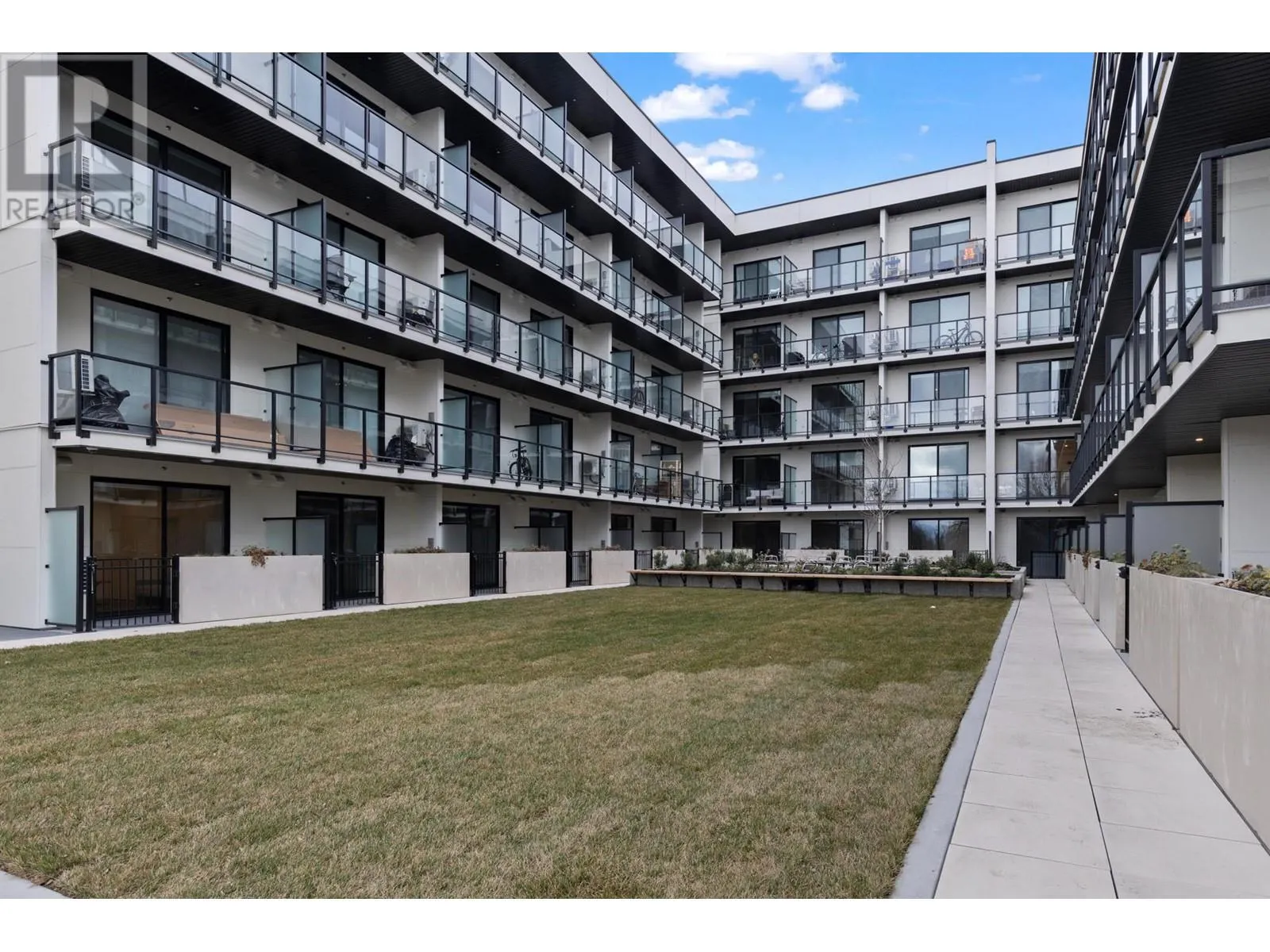 1274 Devonshire Avenue Unit# 342