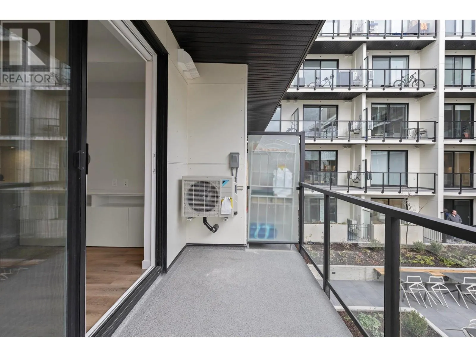 1274 Devonshire Avenue Unit# 342