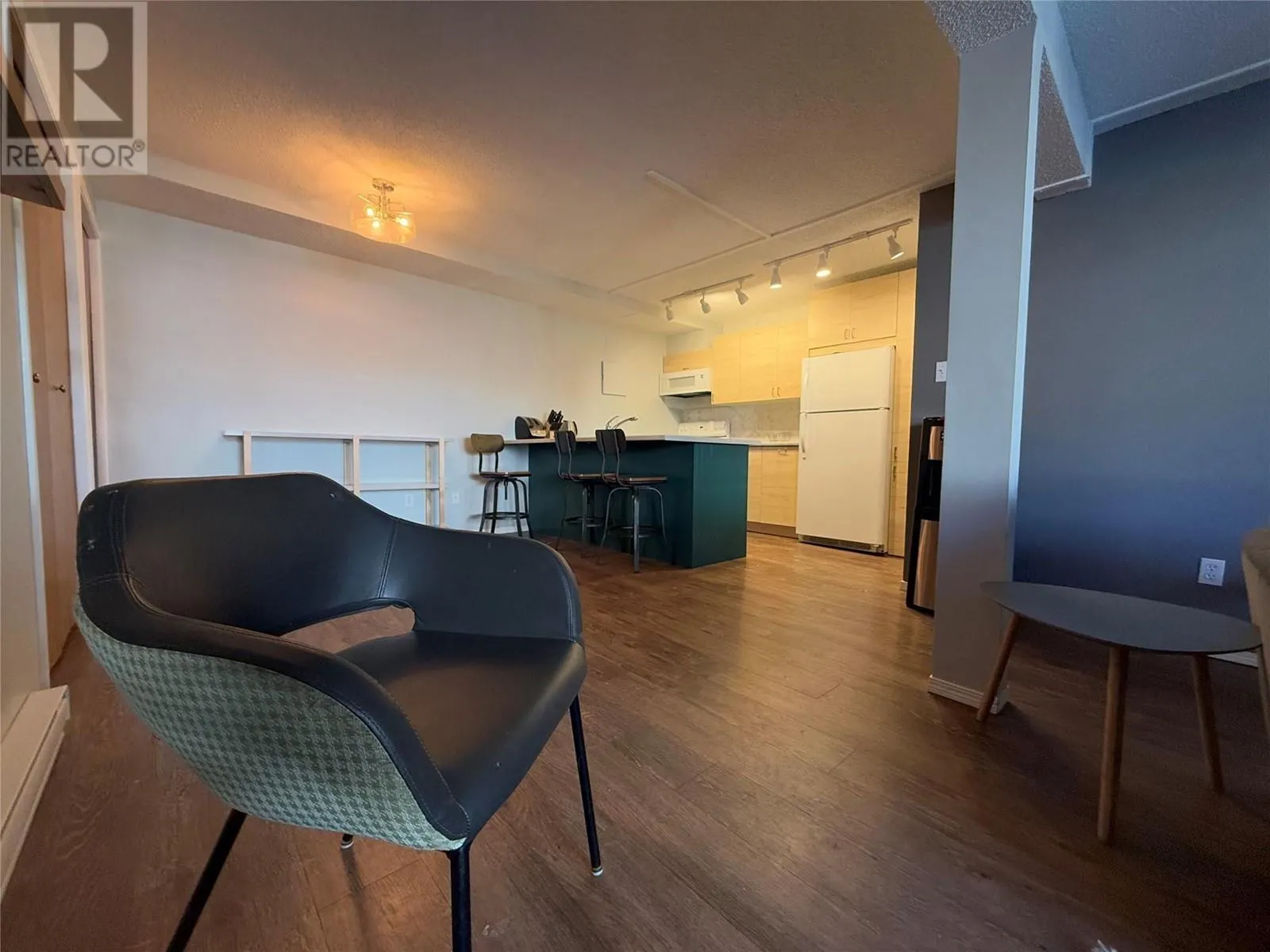 2030 PANORAMA Drive Unit# 528