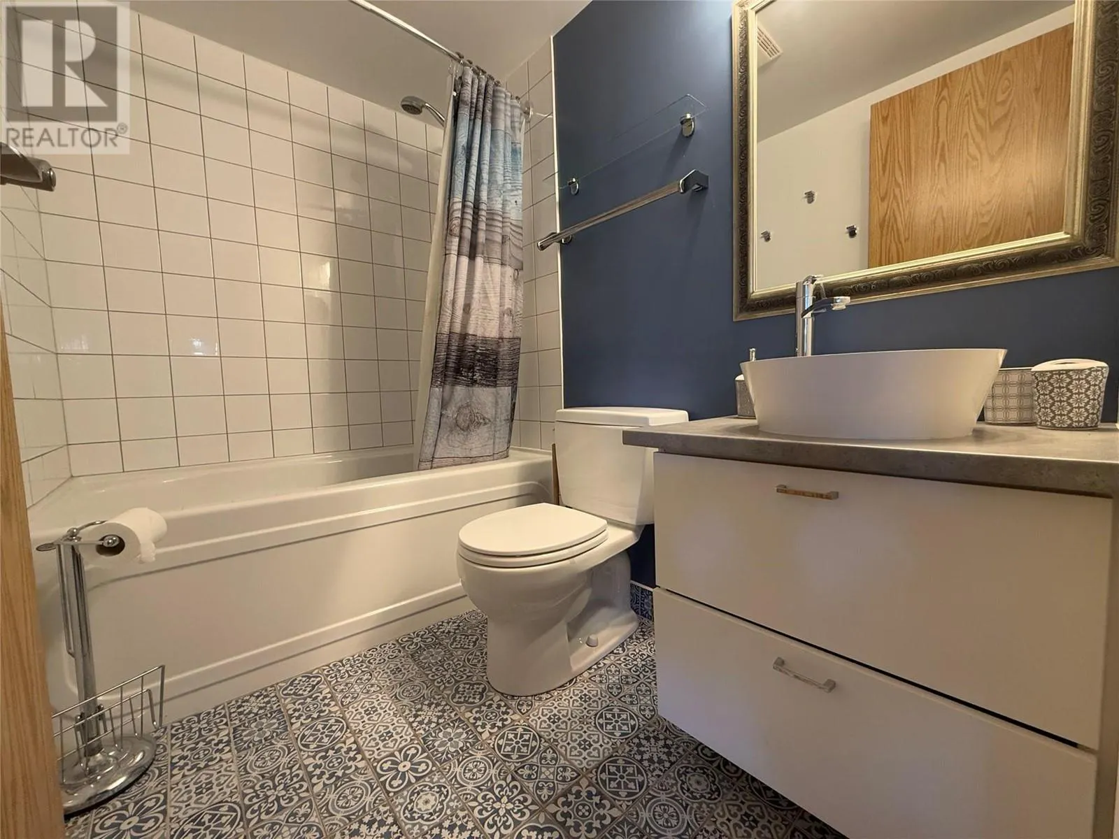 2030 PANORAMA Drive Unit# 528