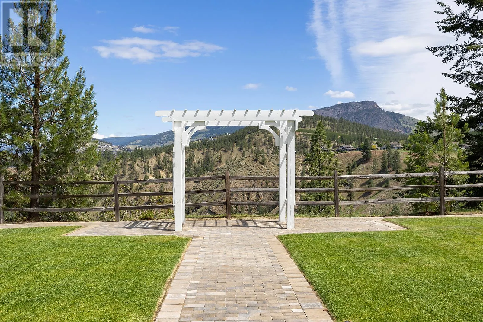 3800 Gallaghers Pinnacle Way Unit# 14