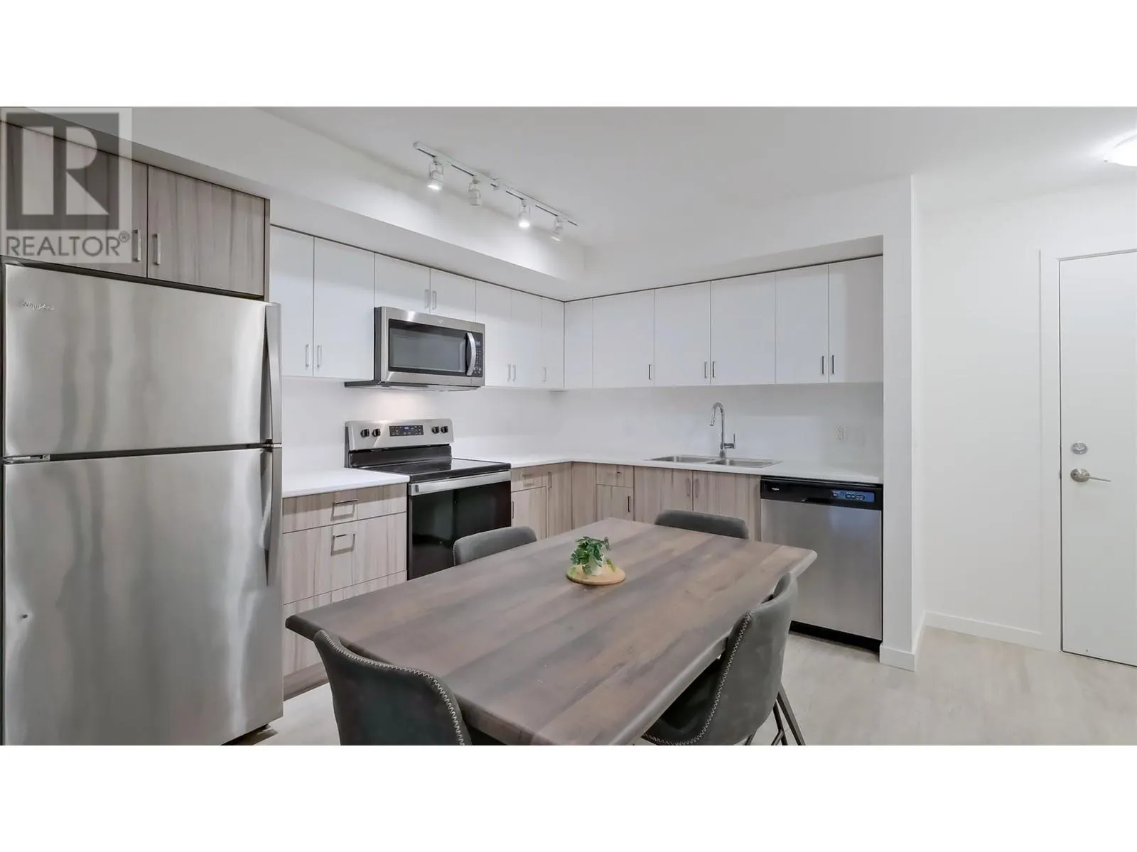 625 Academy Way Unit# 125