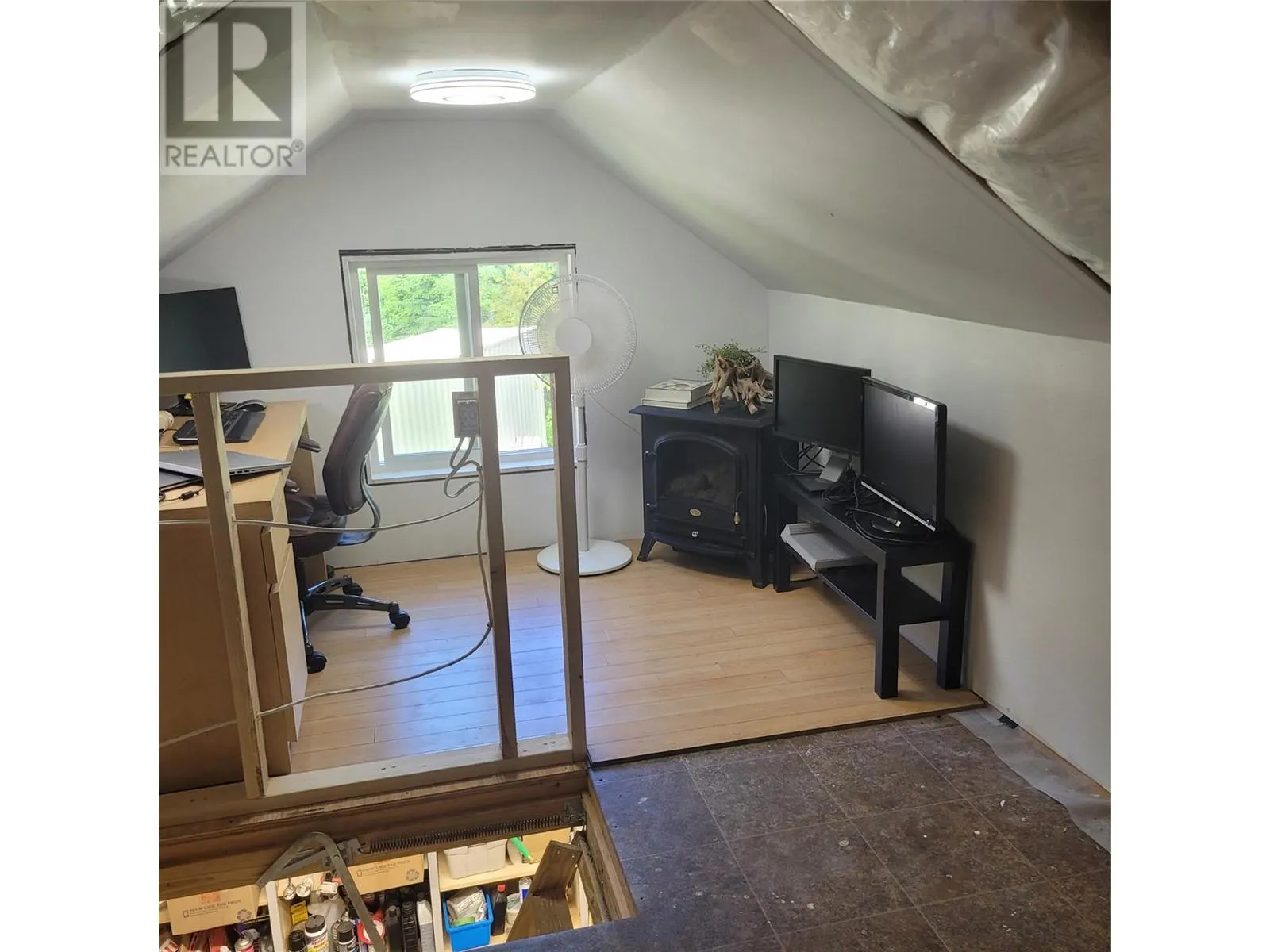 102 Eagles Nest Road