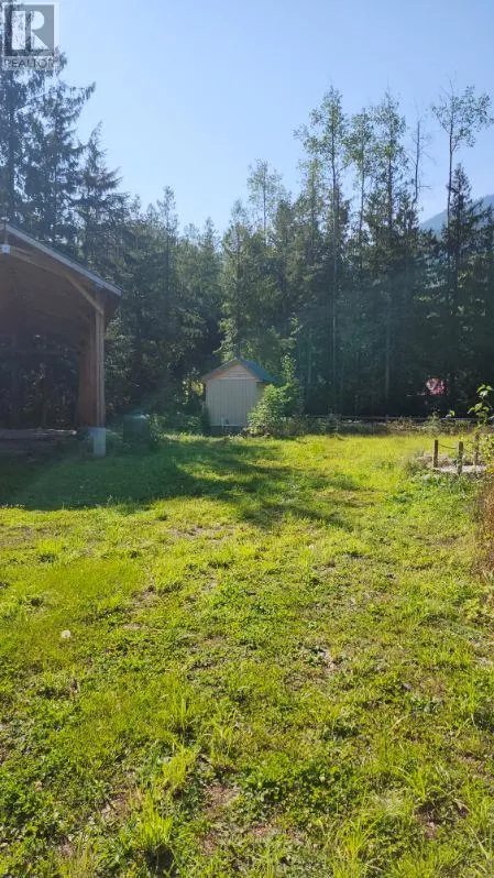 102 Eagles Nest Road