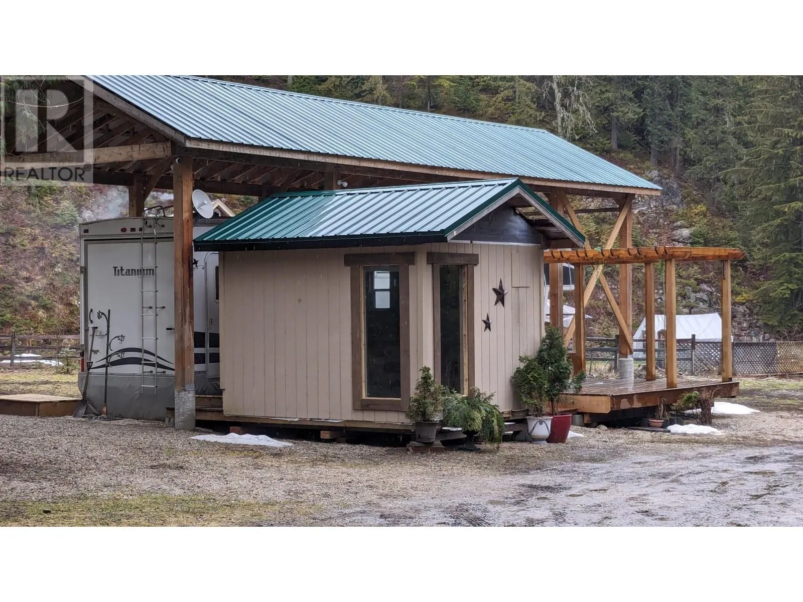 102 Eagles Nest Road