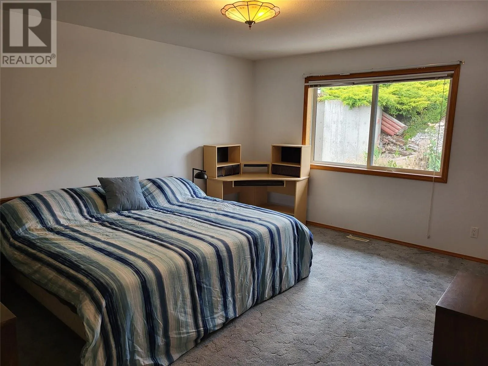 6184 Saint Martin Place