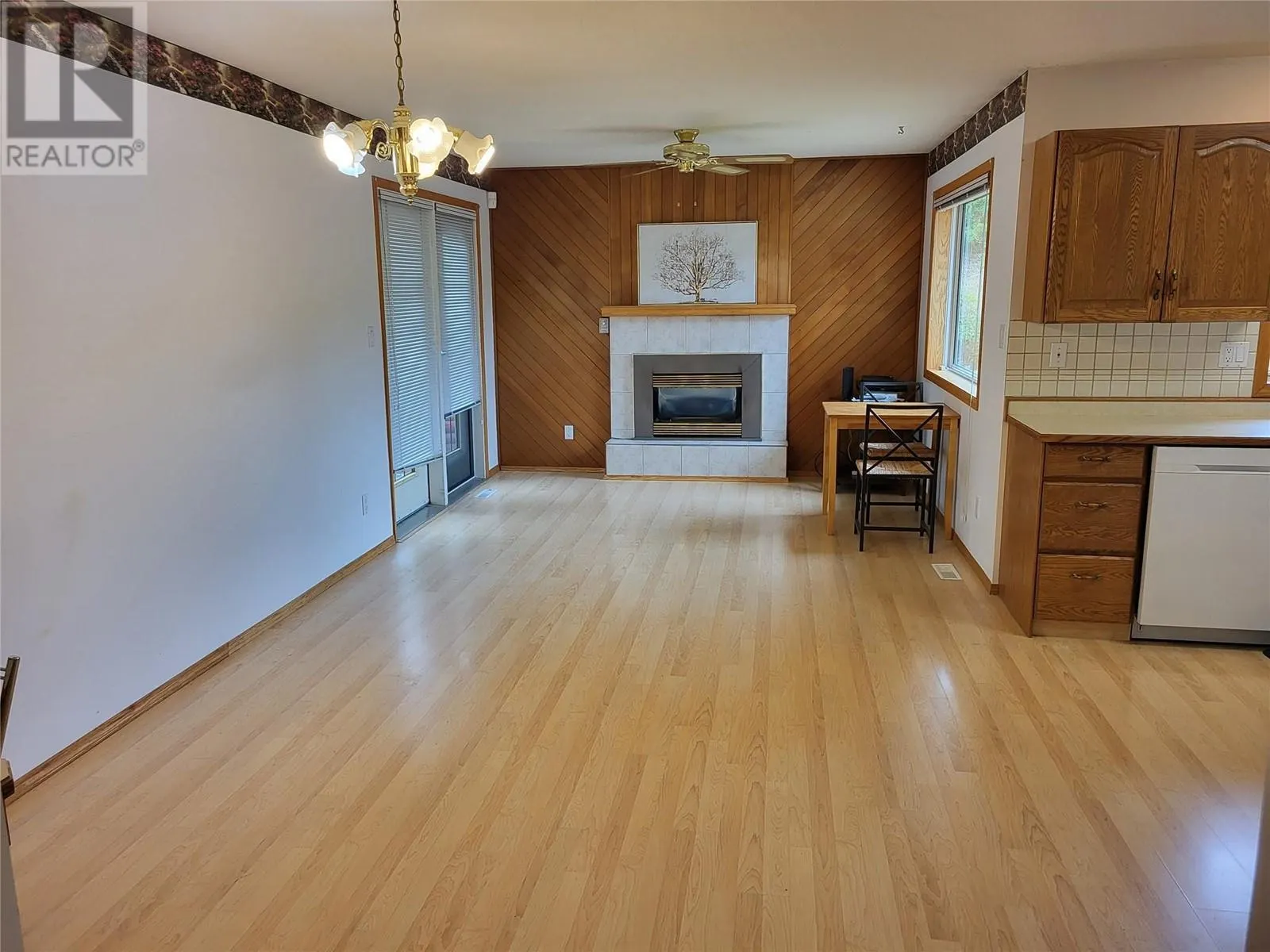 6184 Saint Martin Place