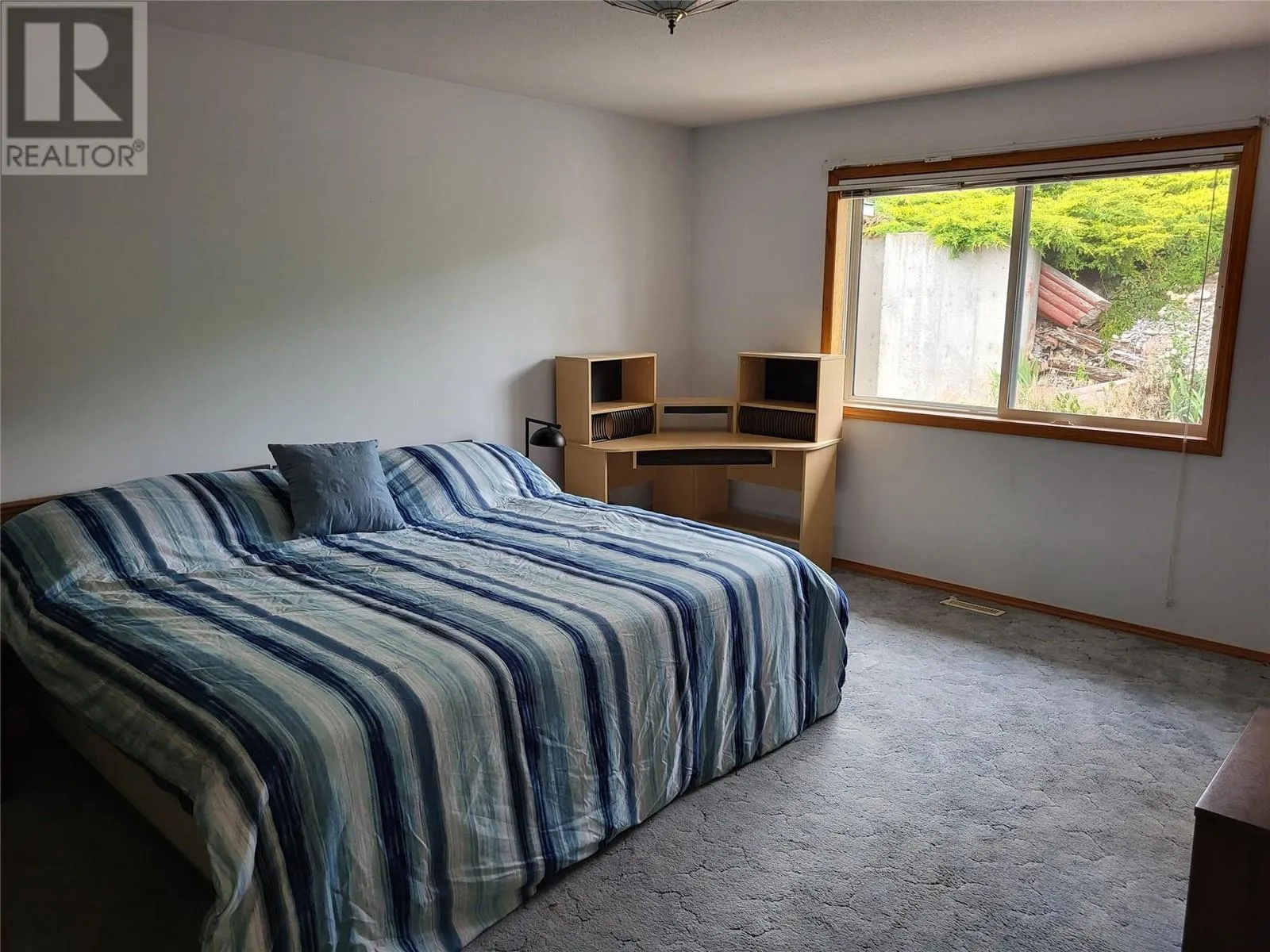 6184 Saint Martin Place