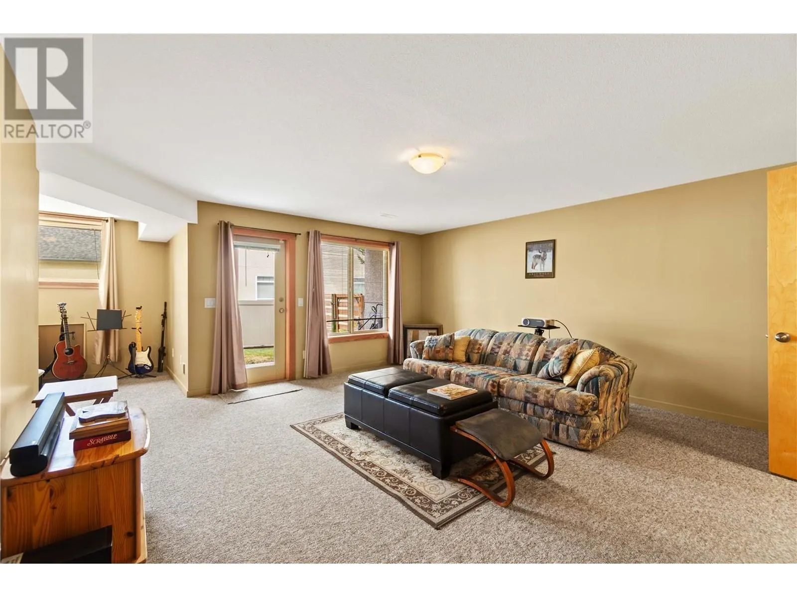 305 Tanager Drive