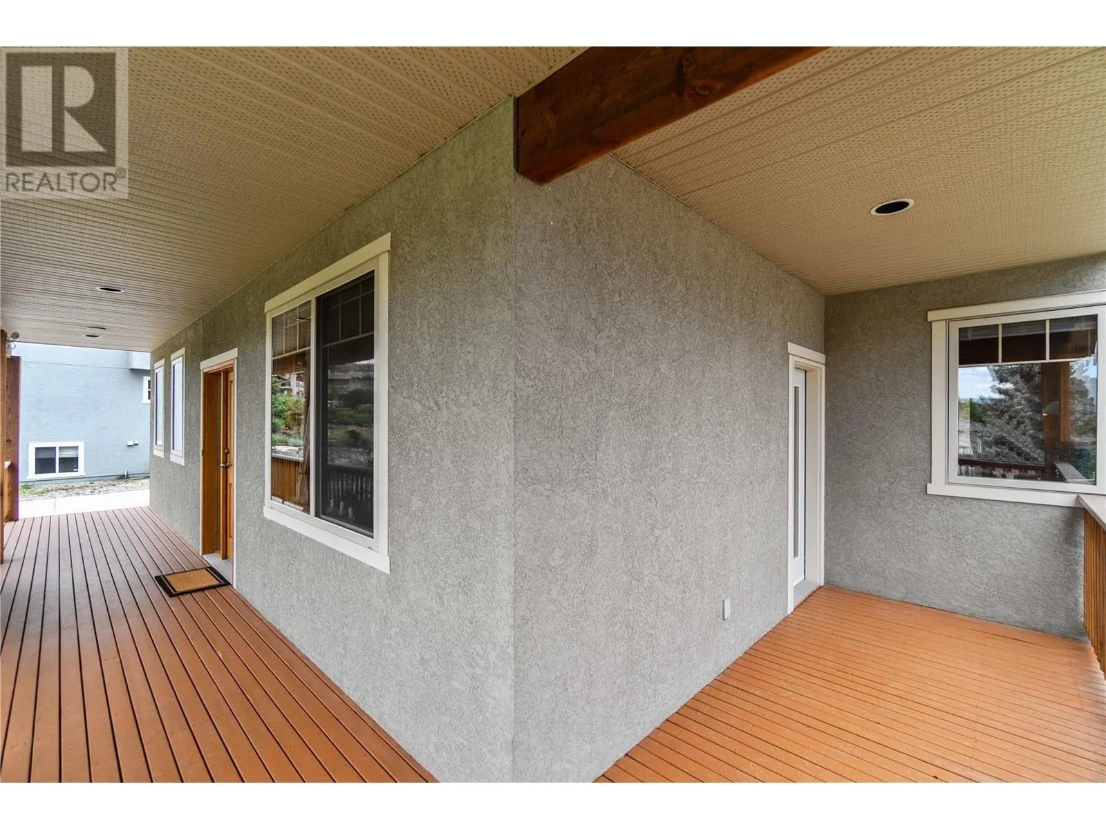 305 Tanager Drive