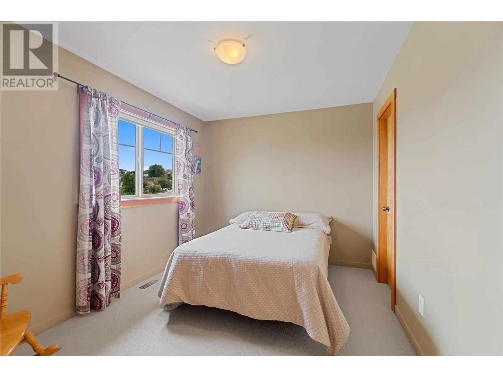 305 Tanager Drive