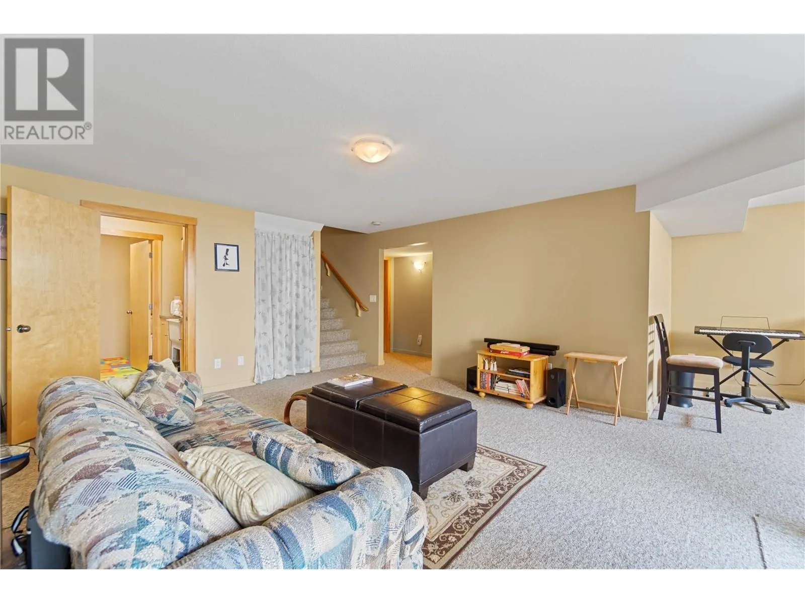 305 Tanager Drive