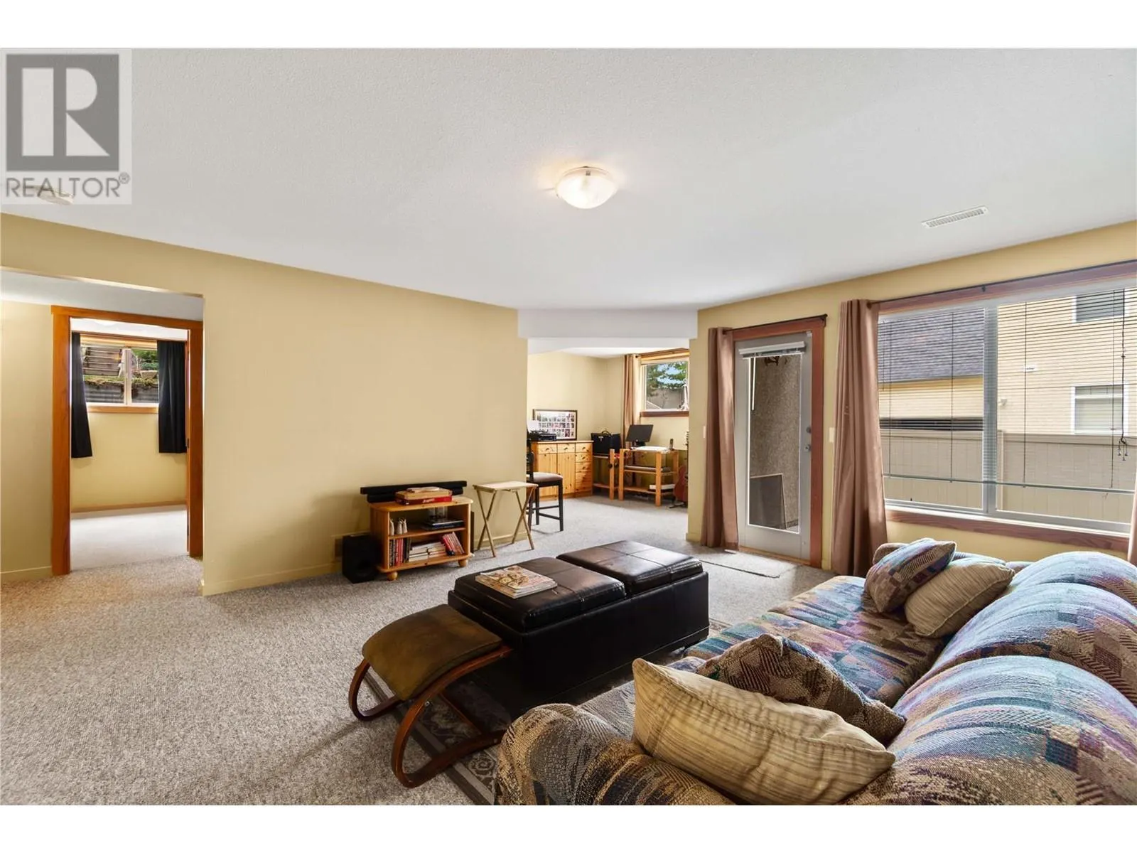 305 Tanager Drive