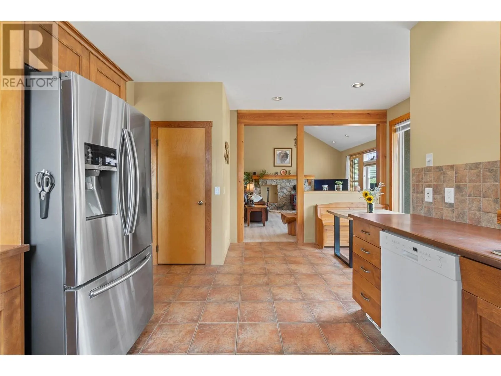305 Tanager Drive